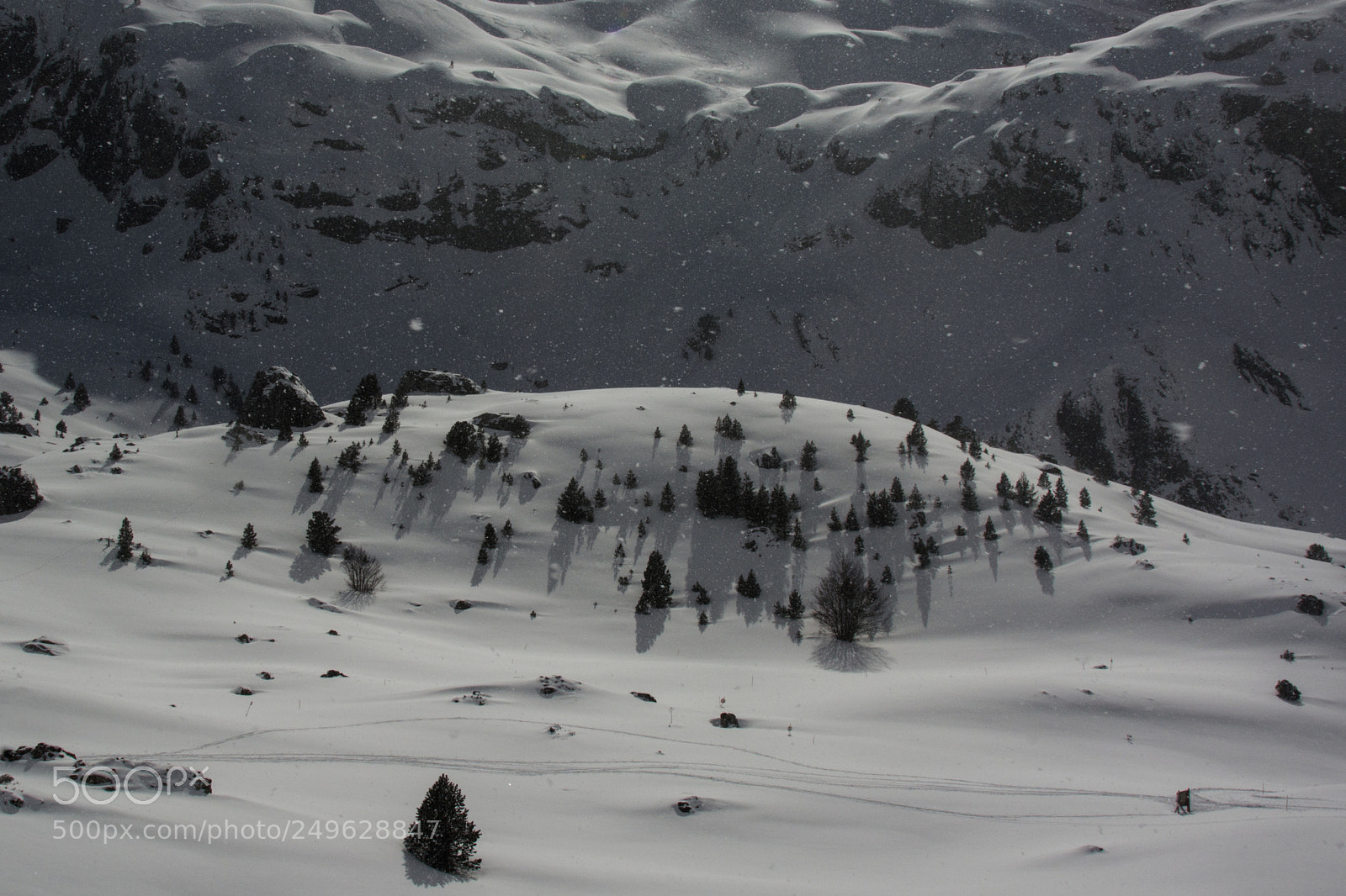 Nikon D7100 sample photo. Skiing in the pyrenees photography