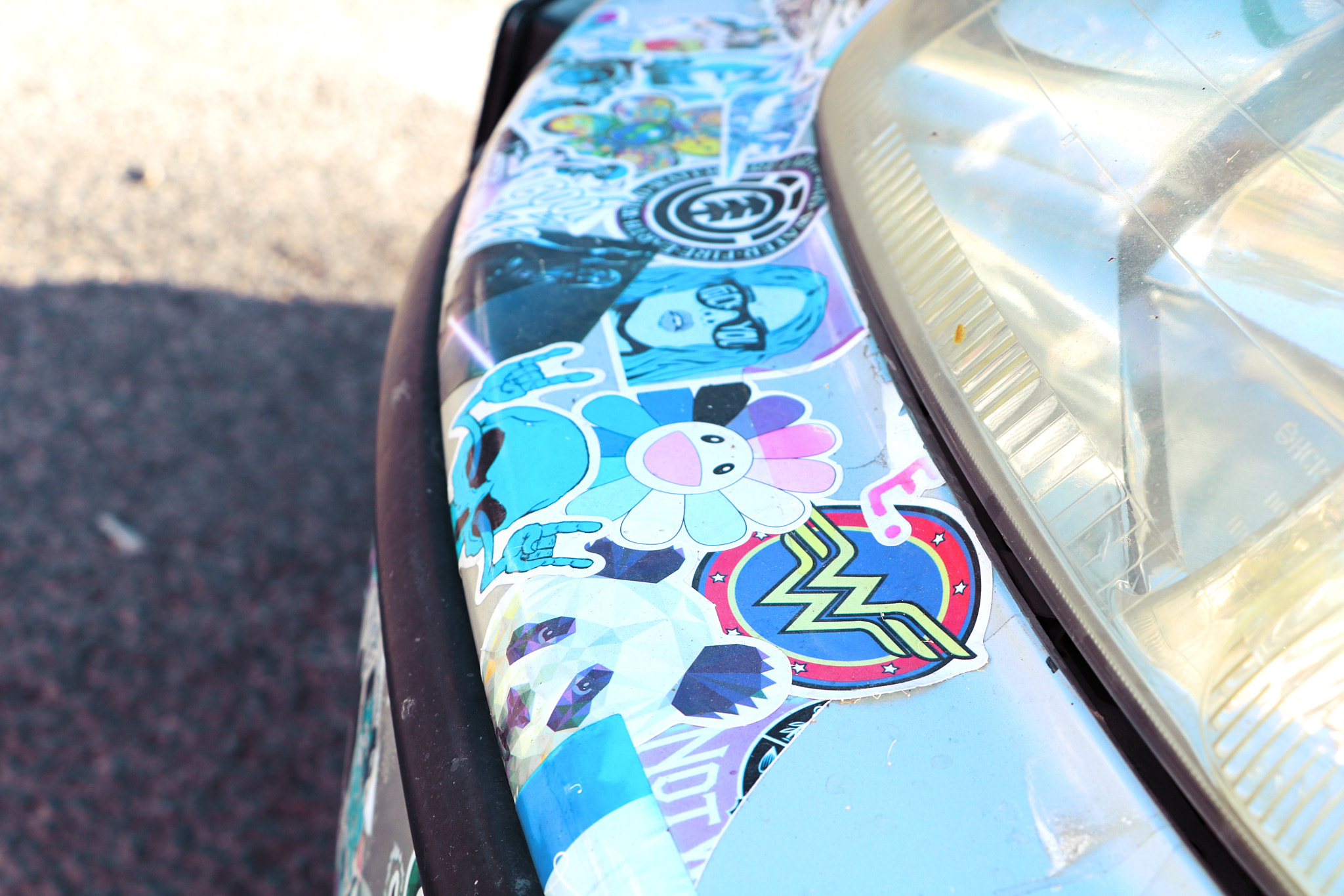 Canon EOS 750D (EOS Rebel T6i / EOS Kiss X8i) sample photo. Car stickers photography