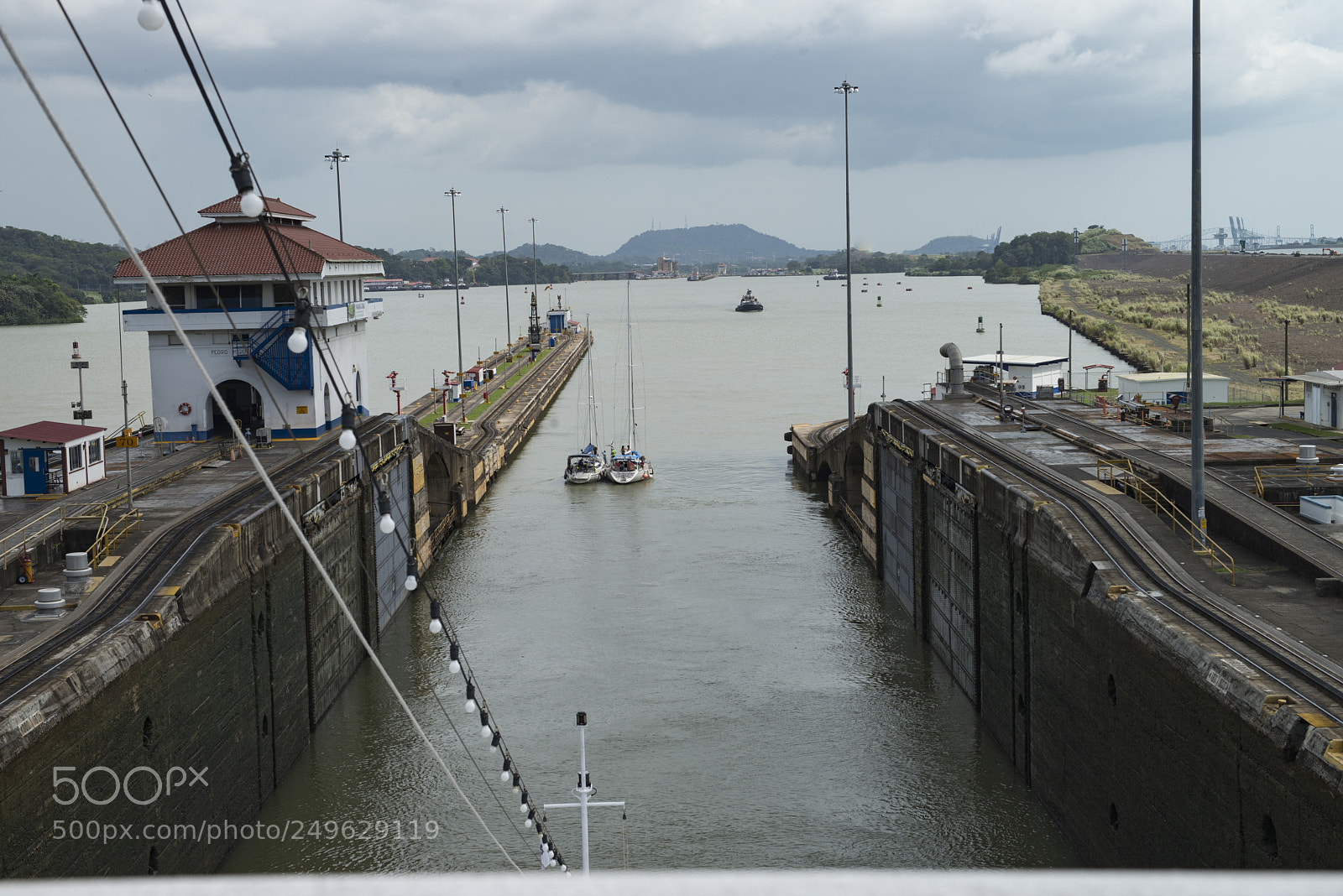 Nikon D800E sample photo. Big and little cruising photography