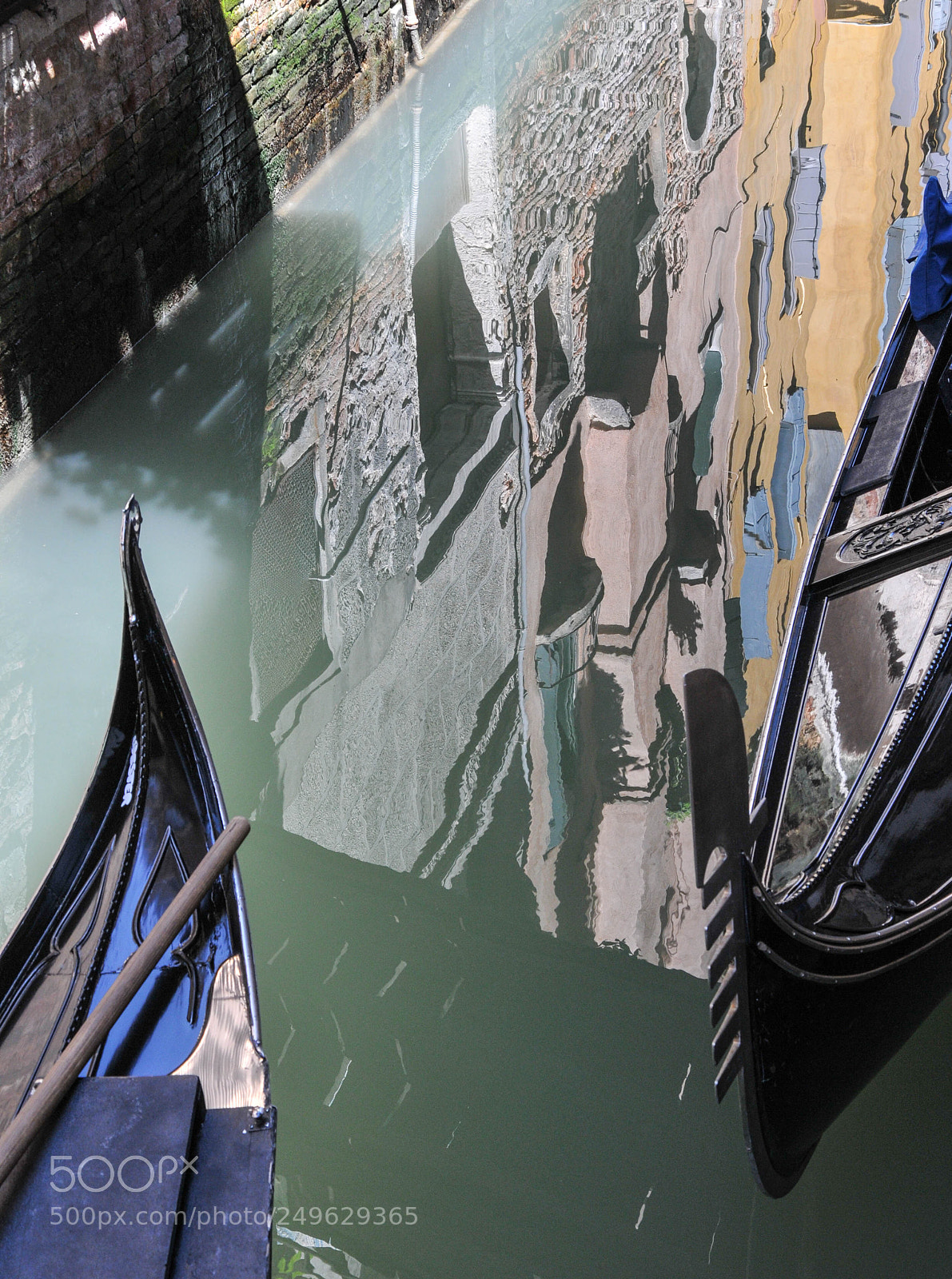 Nikon D300S sample photo. Face to face photography