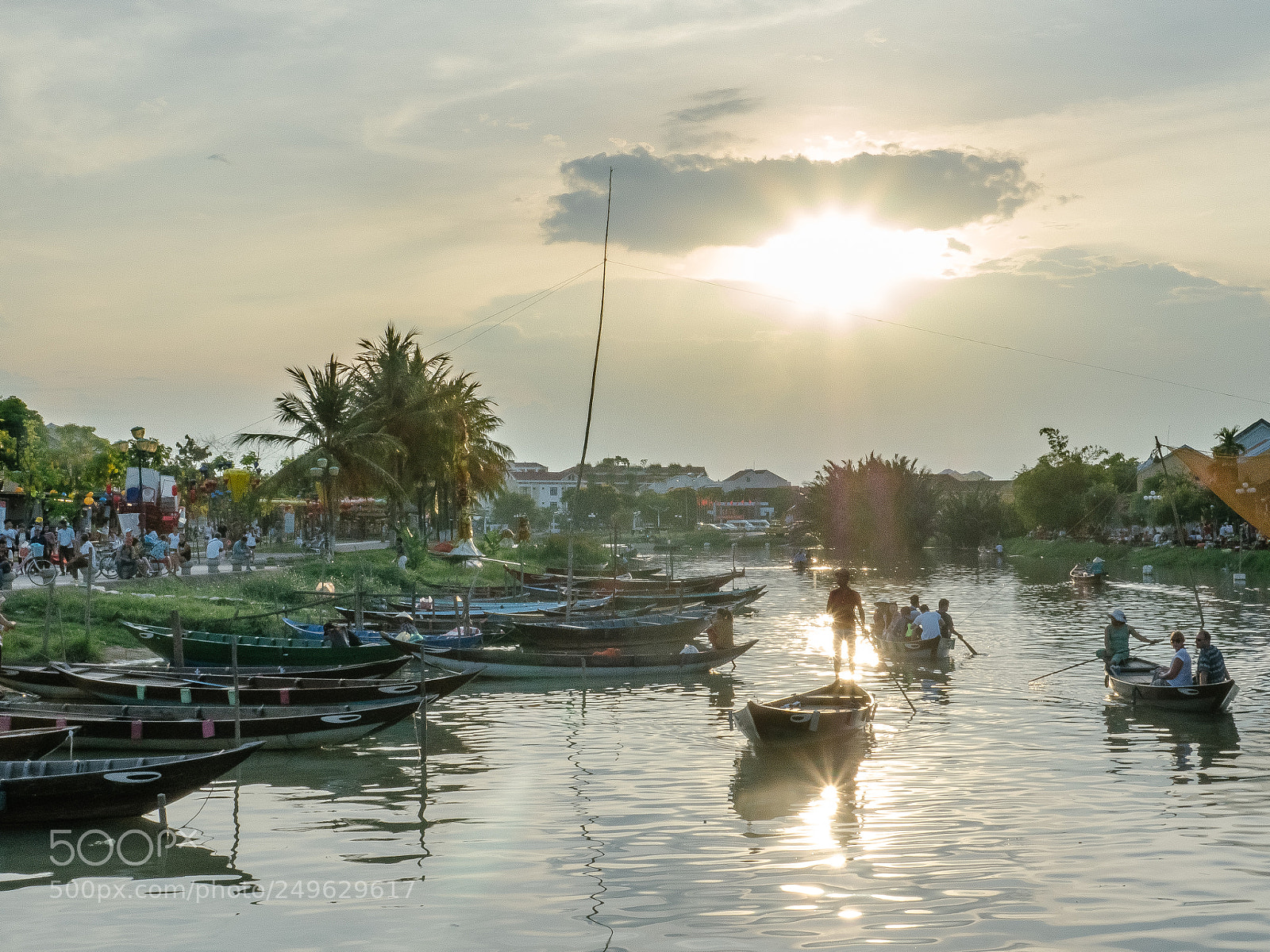 Olympus OM-D E-M5 II sample photo. Sunset in hoi an photography