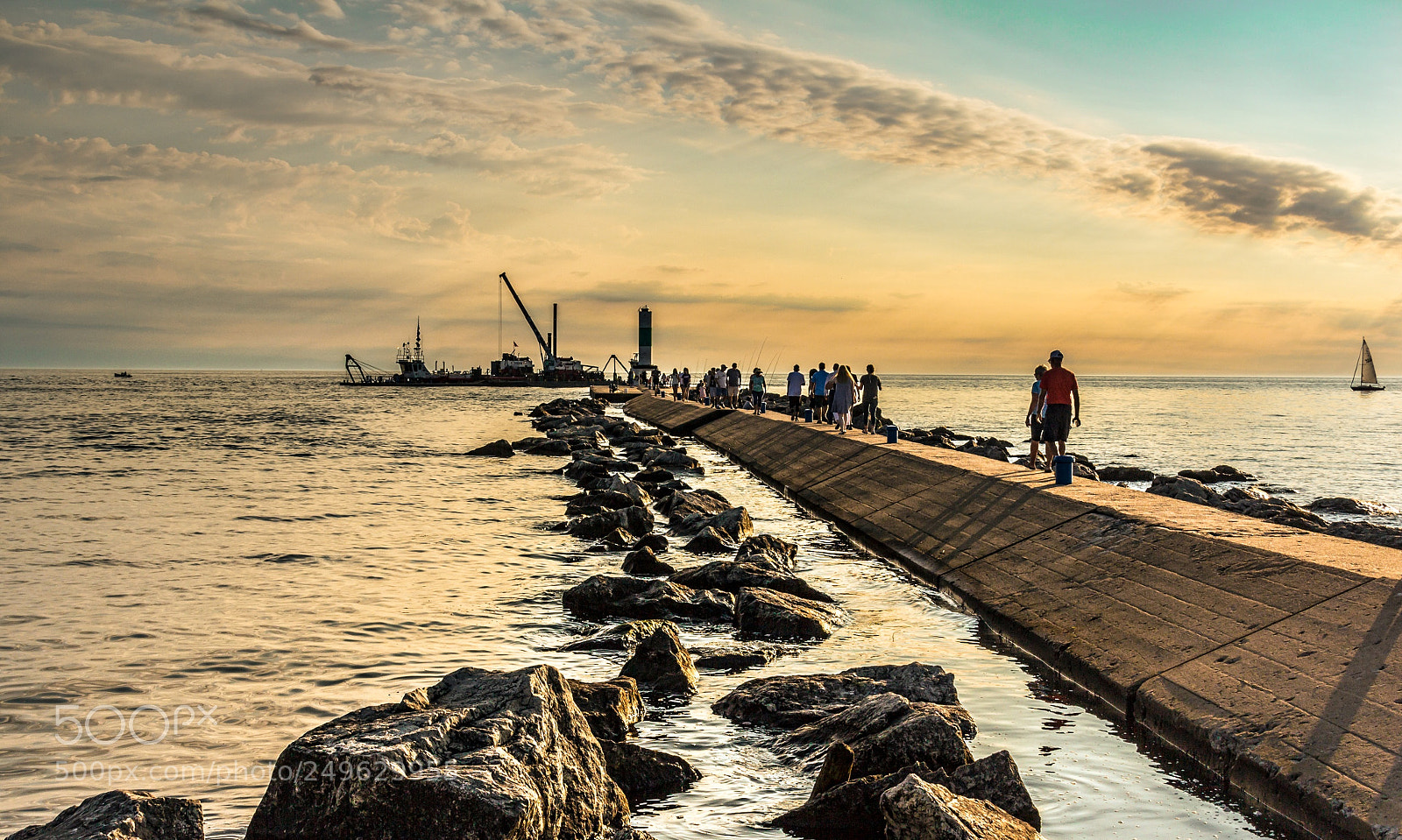 Canon EOS 60D sample photo. Dusk on lake michigan photography