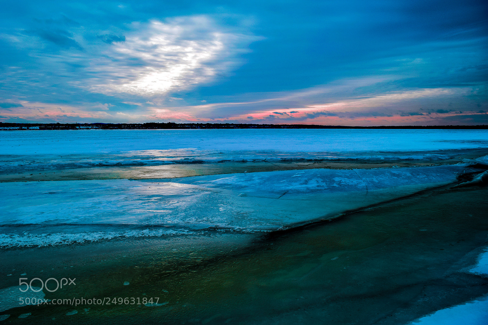 Nikon D5300 sample photo. Frozen lake erie photography