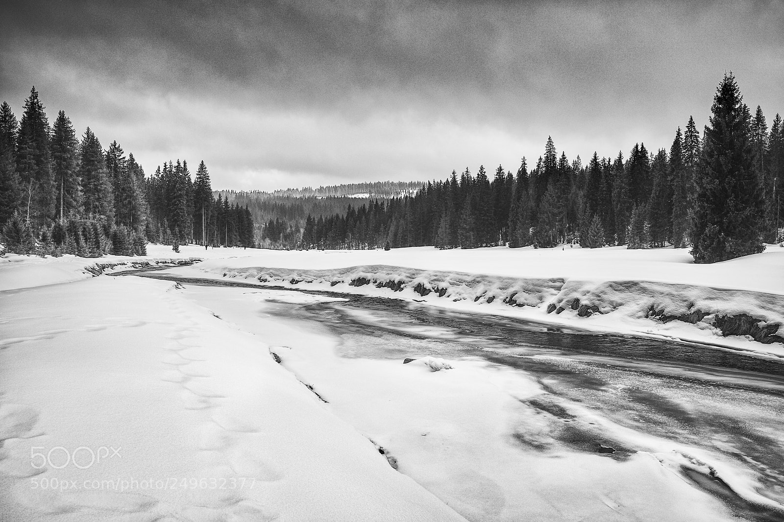 Canon EOS 6D Mark II sample photo. Roklansk stream under the photography