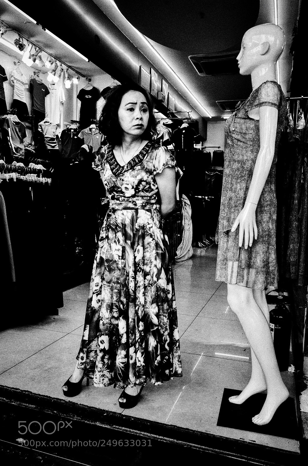 Ricoh GR II sample photo. Untitled photography