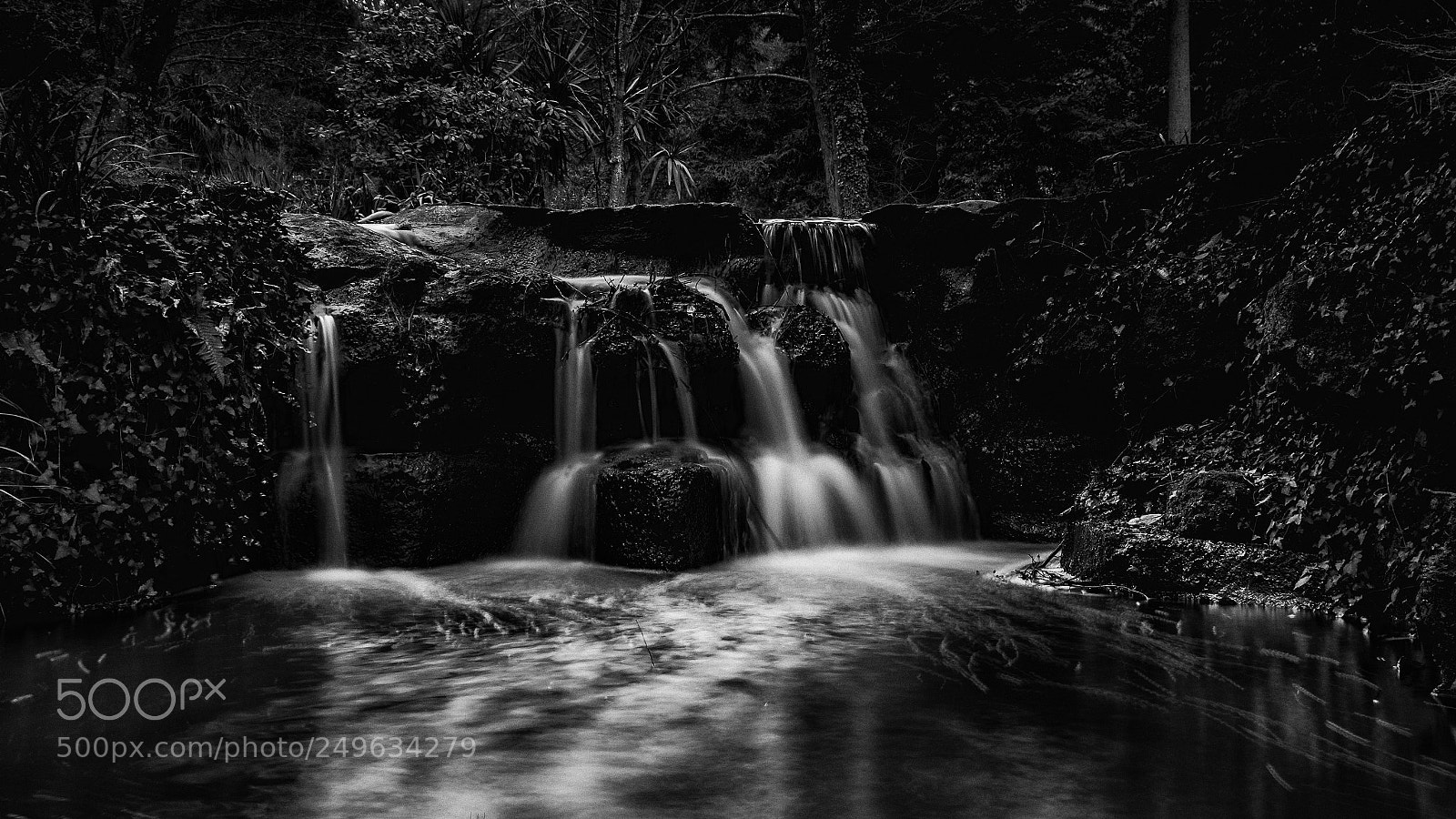 Nikon D7200 sample photo. Small waterfall photography