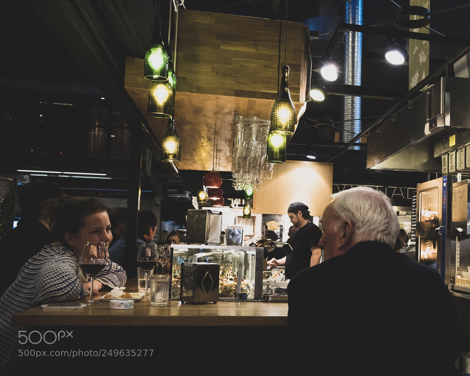 Fujifilm X-T20 sample photo. Conversation photography