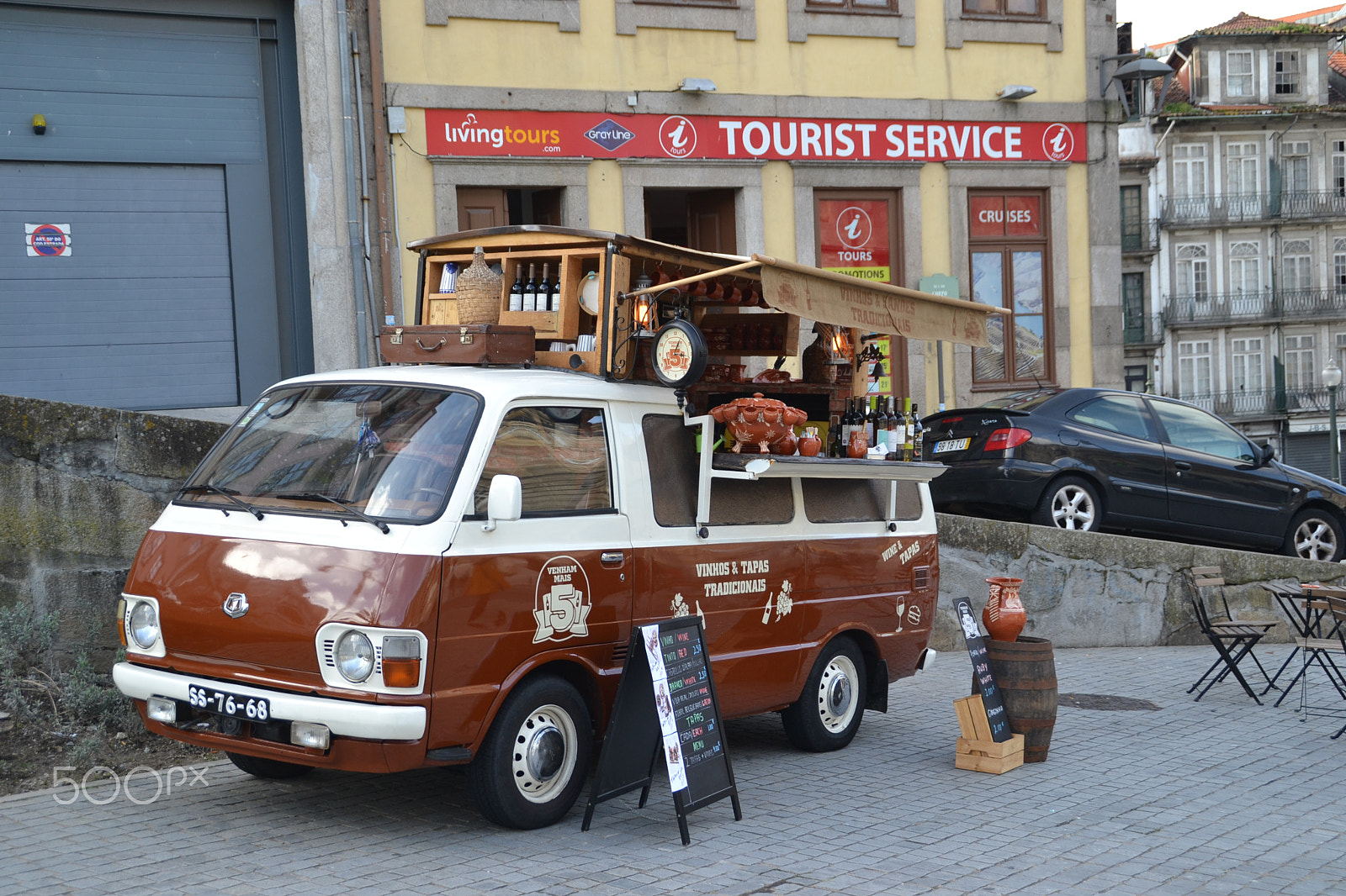 Nikon D3100 sample photo. Tourist service photography
