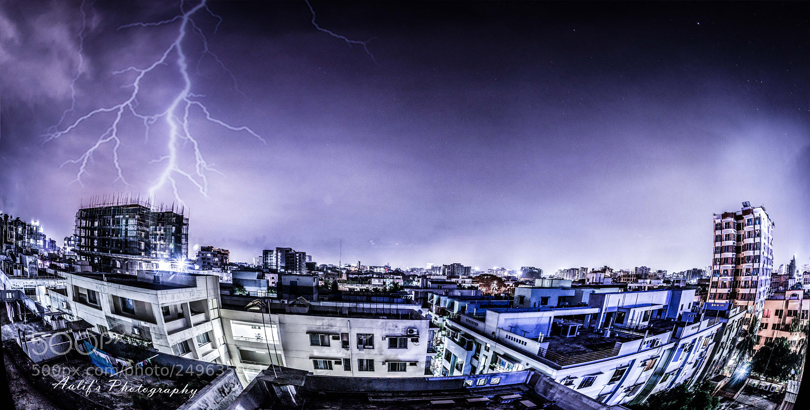 Canon EOS 650D (EOS Rebel T4i / EOS Kiss X6i) sample photo. Thunderstorm on my rooftop photography
