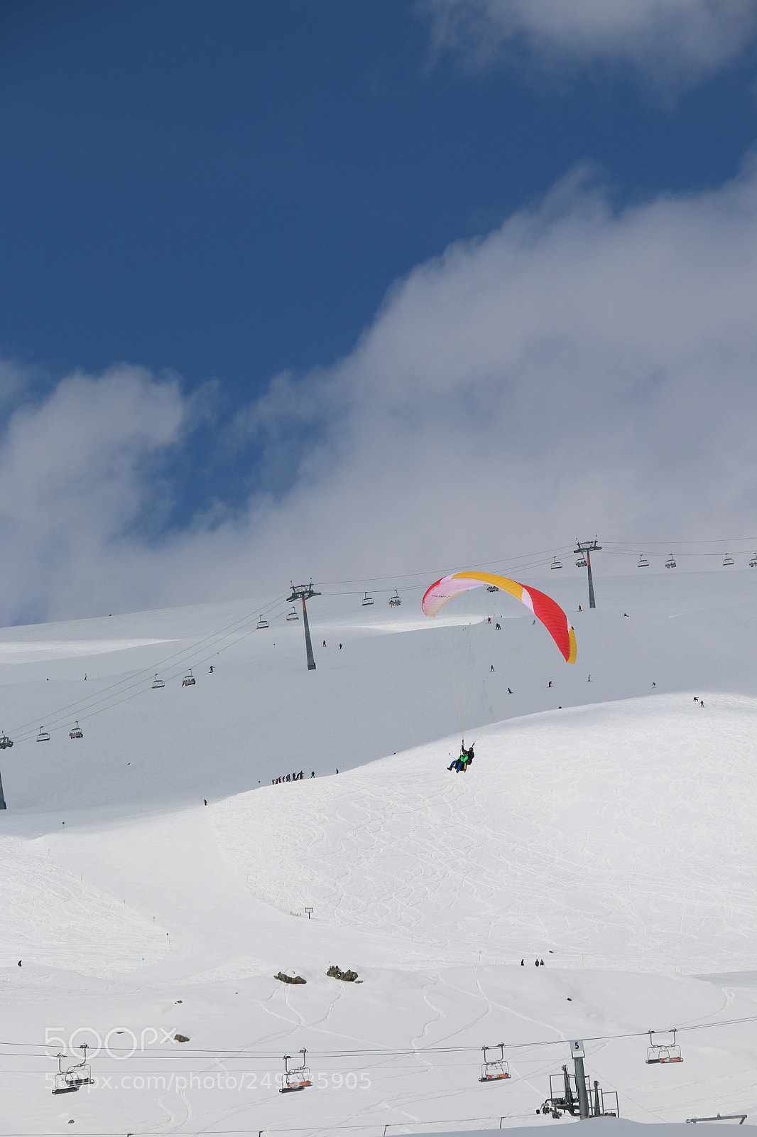 Canon EOS 70D sample photo. Paraglide landing photography