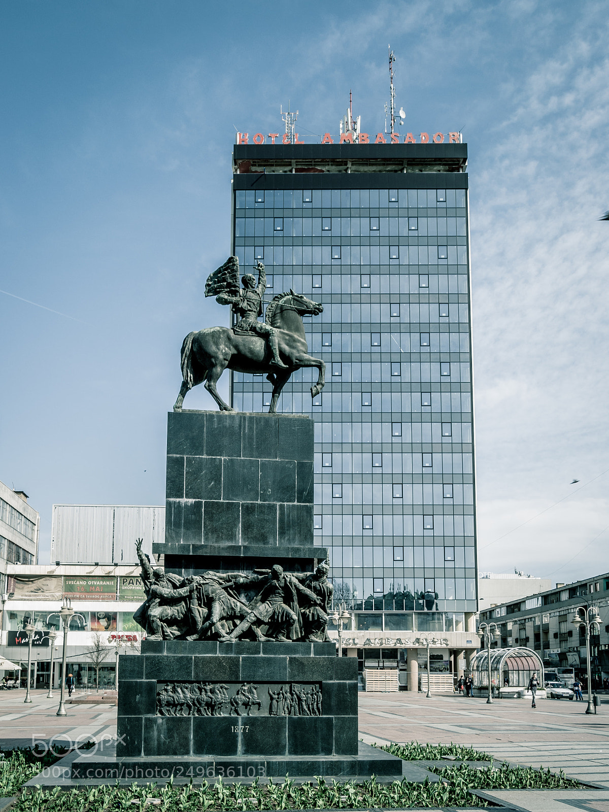 Nikon D3100 sample photo. King milan square photography