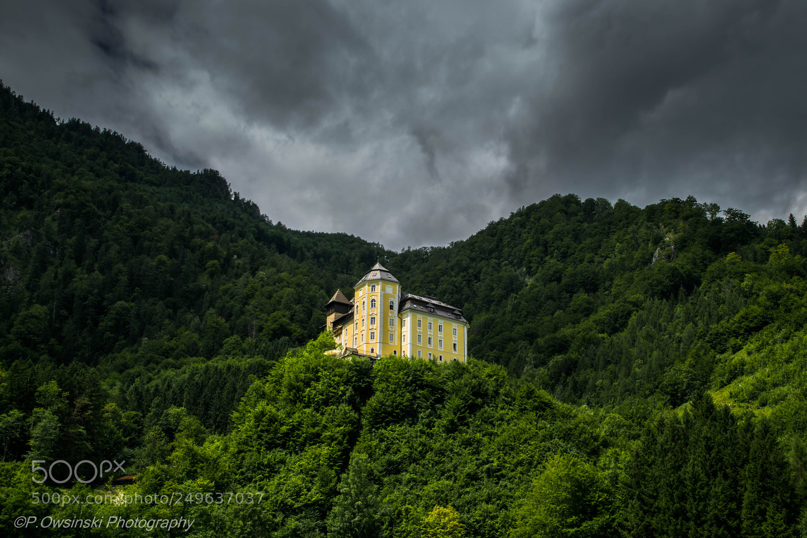Nikon D5300 sample photo. Castle klaus - austria photography
