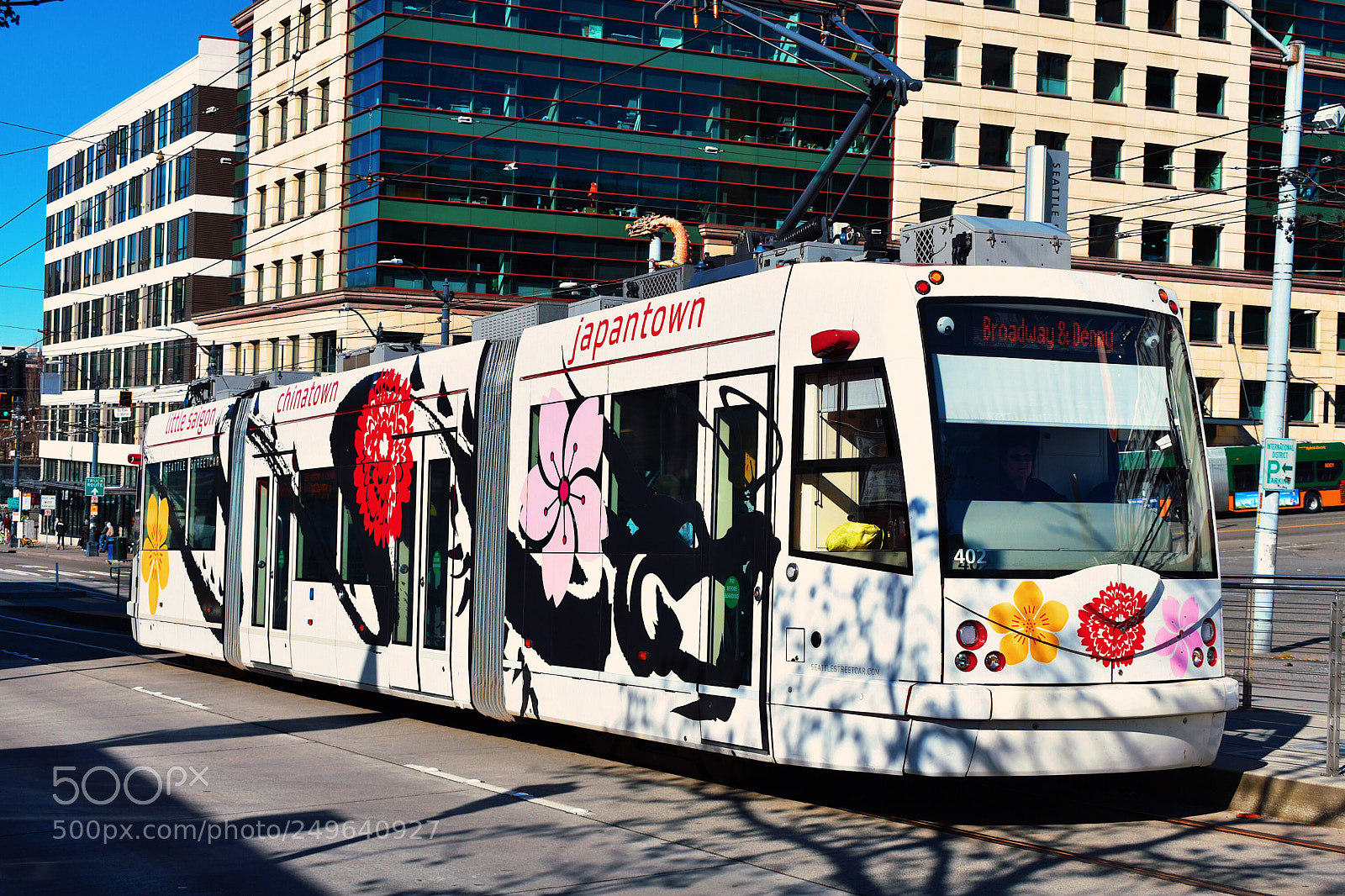 Nikon D7200 sample photo. Streetcar, international district. photography
