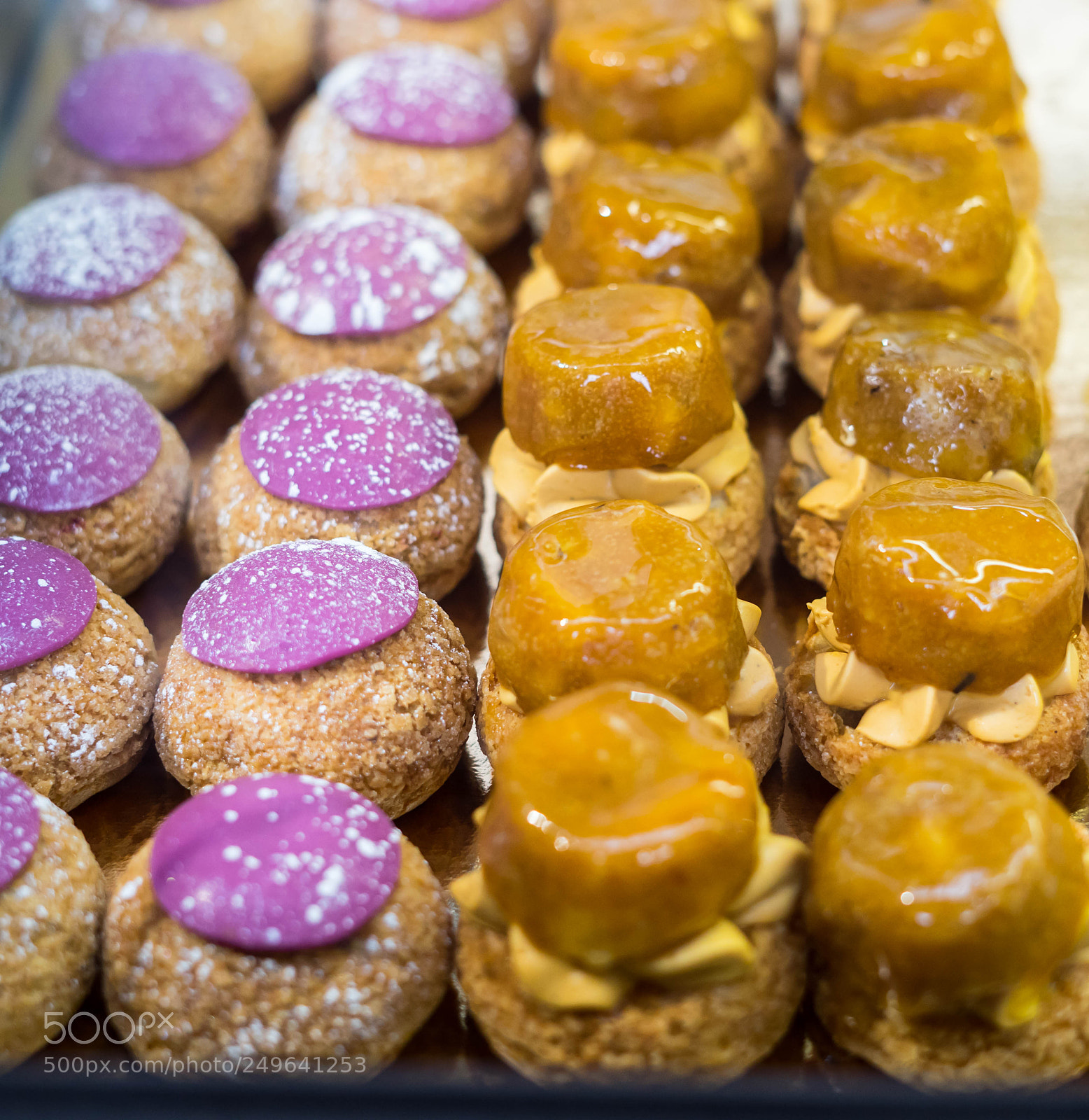 Sony a7 sample photo. Cakes photography