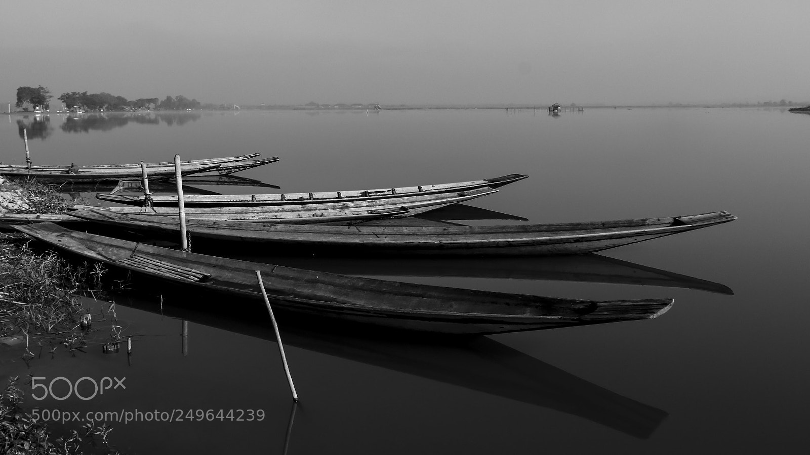 Canon EOS 70D sample photo. Boat by the river photography