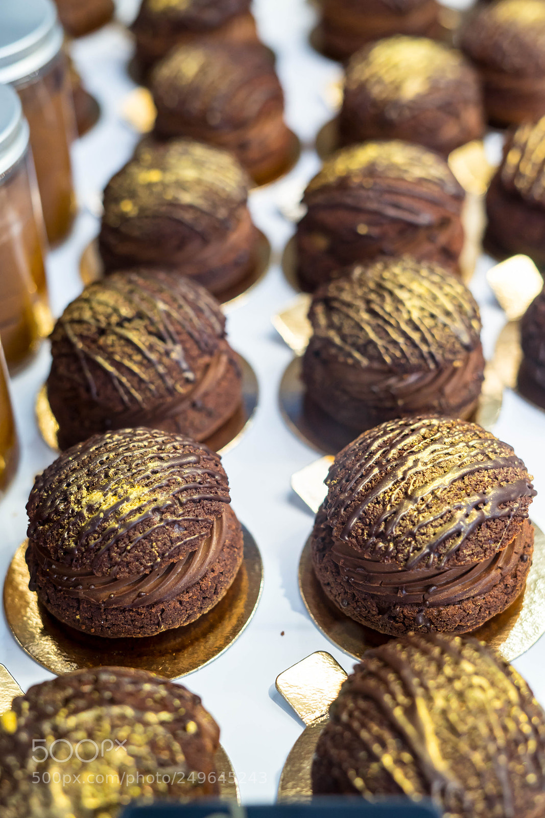 Sony a7 sample photo. Golden cakes photography