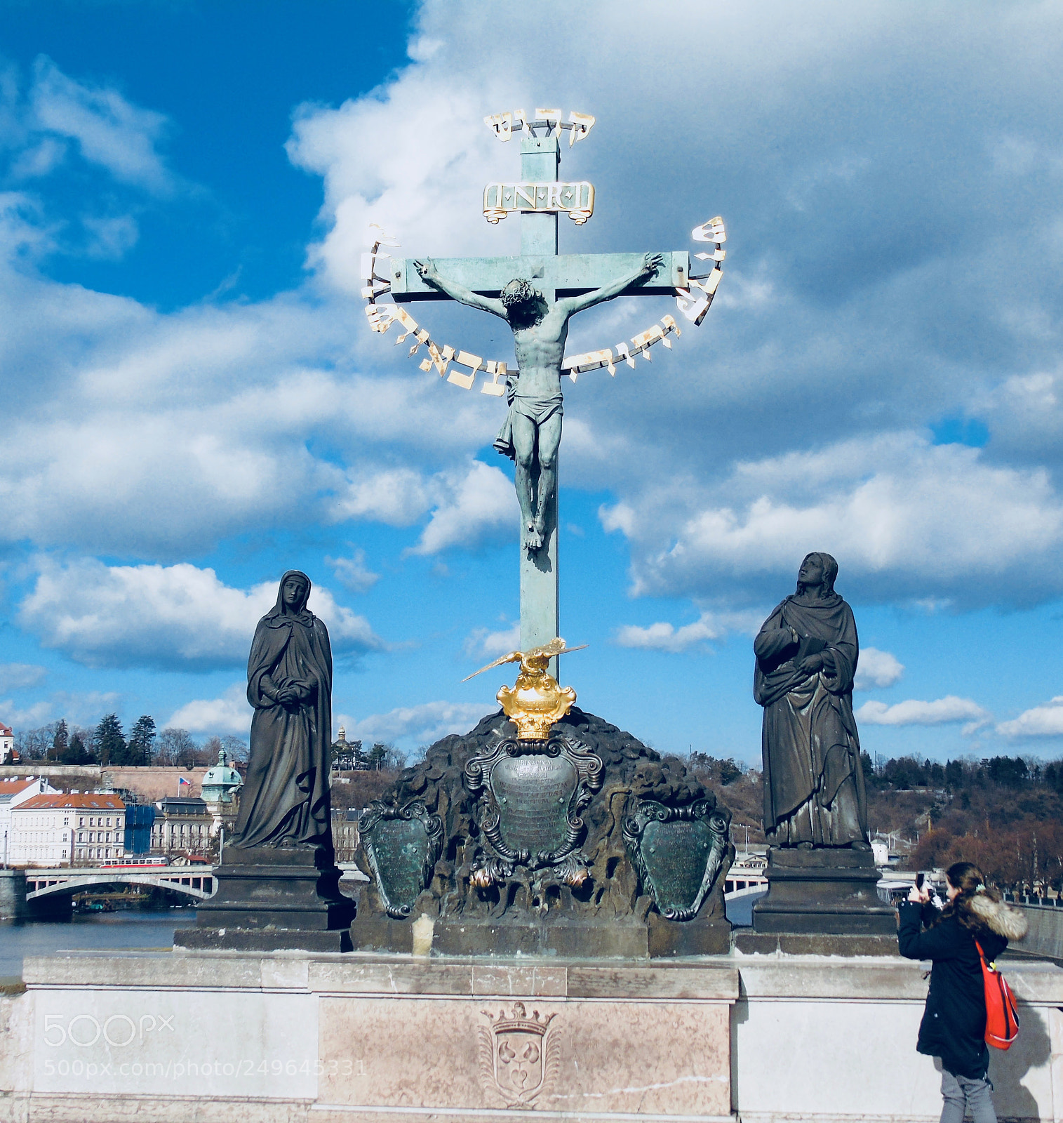 Sony Cyber-shot DSC-H400 sample photo. Charles bridge crucifixion statue photography