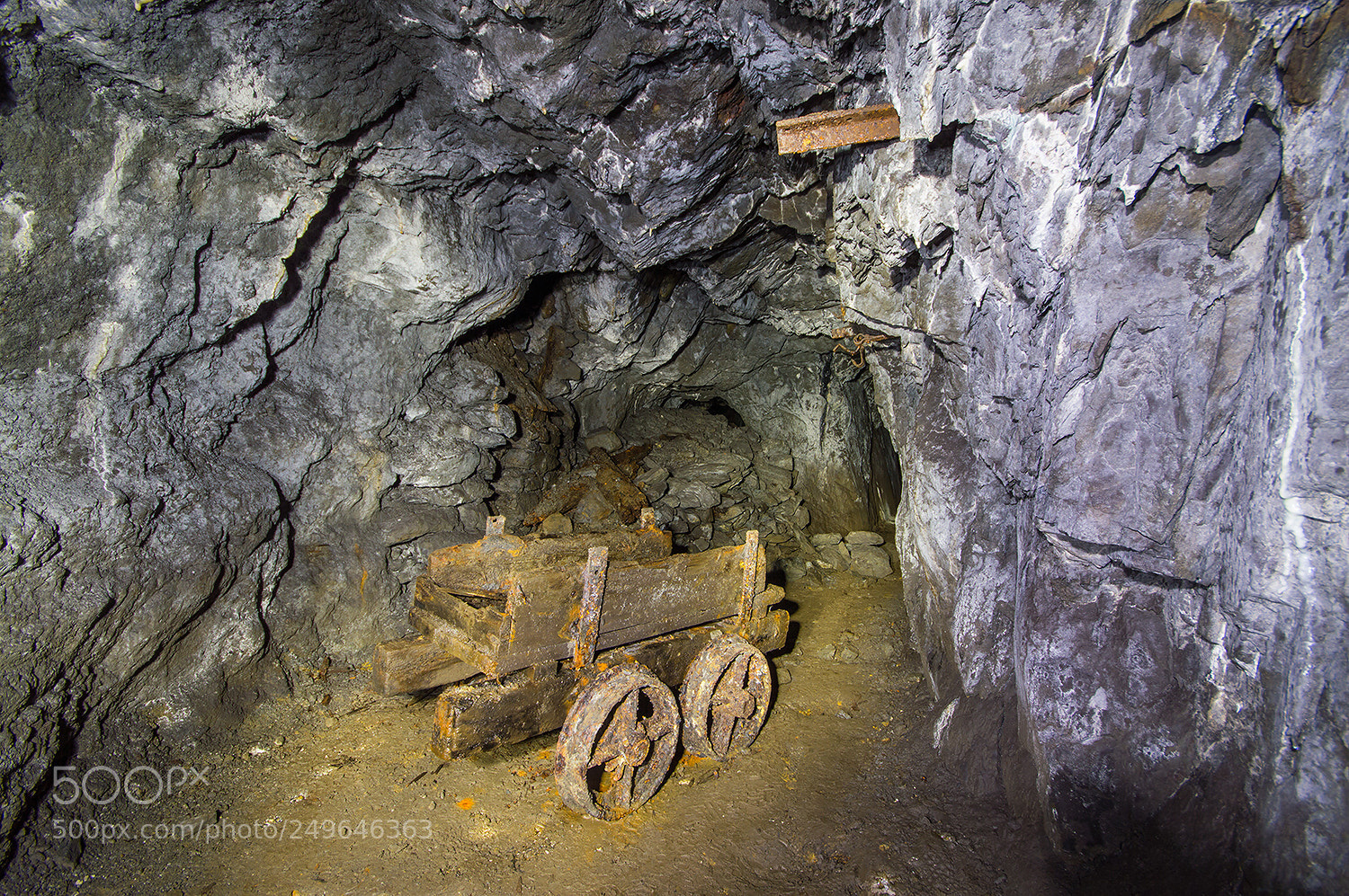 Nikon D3200 sample photo. Little old wooden ore photography