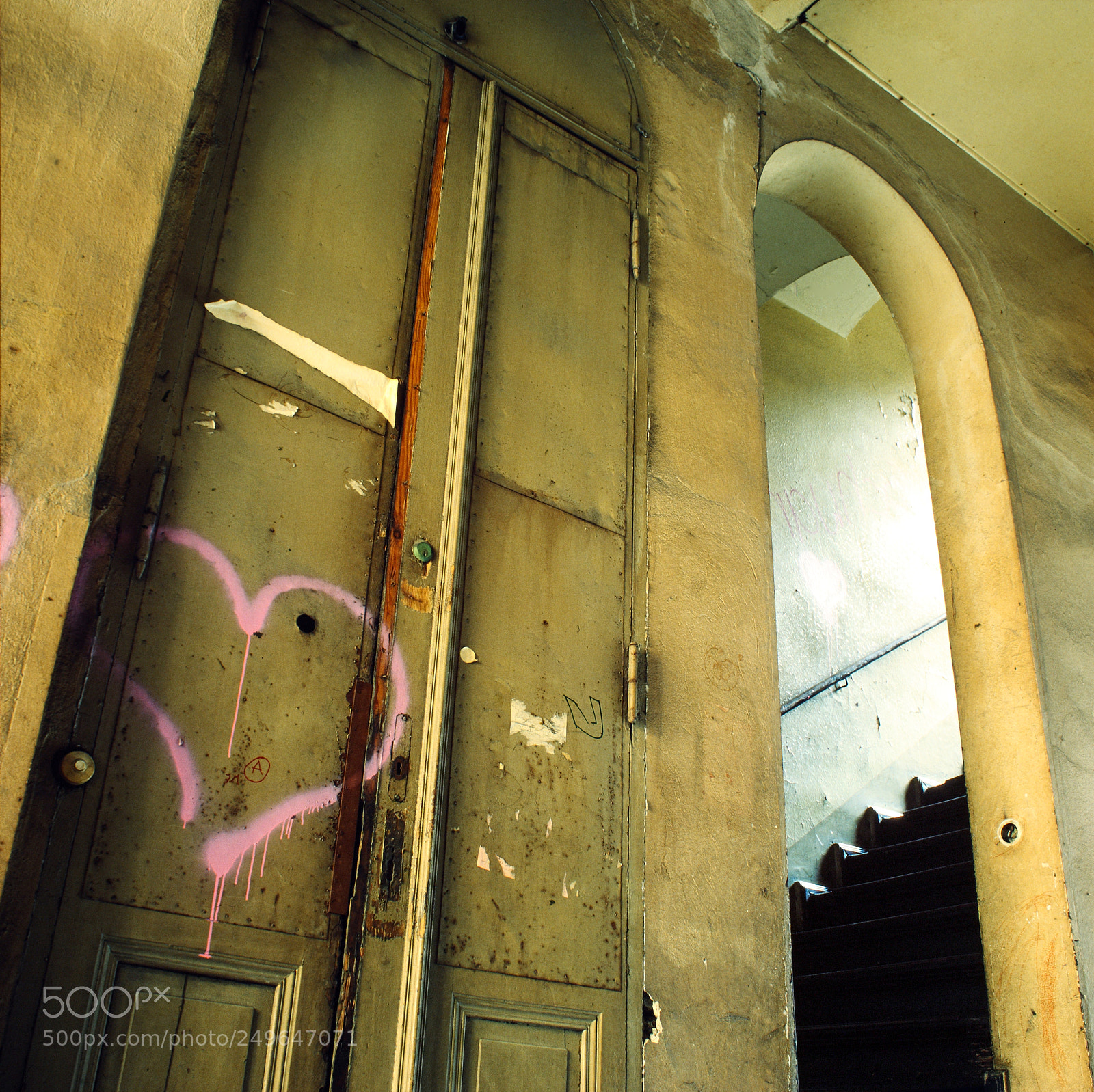 Canon EOS-1Ds Mark III sample photo. Staircase in old tenement photography