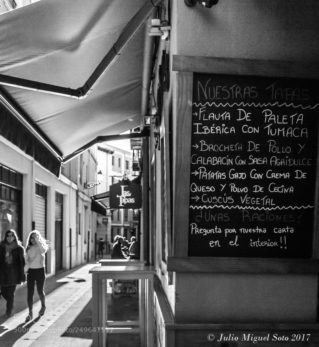 Canon EOS 600D (Rebel EOS T3i / EOS Kiss X5) sample photo. Barrio rom ntico de photography