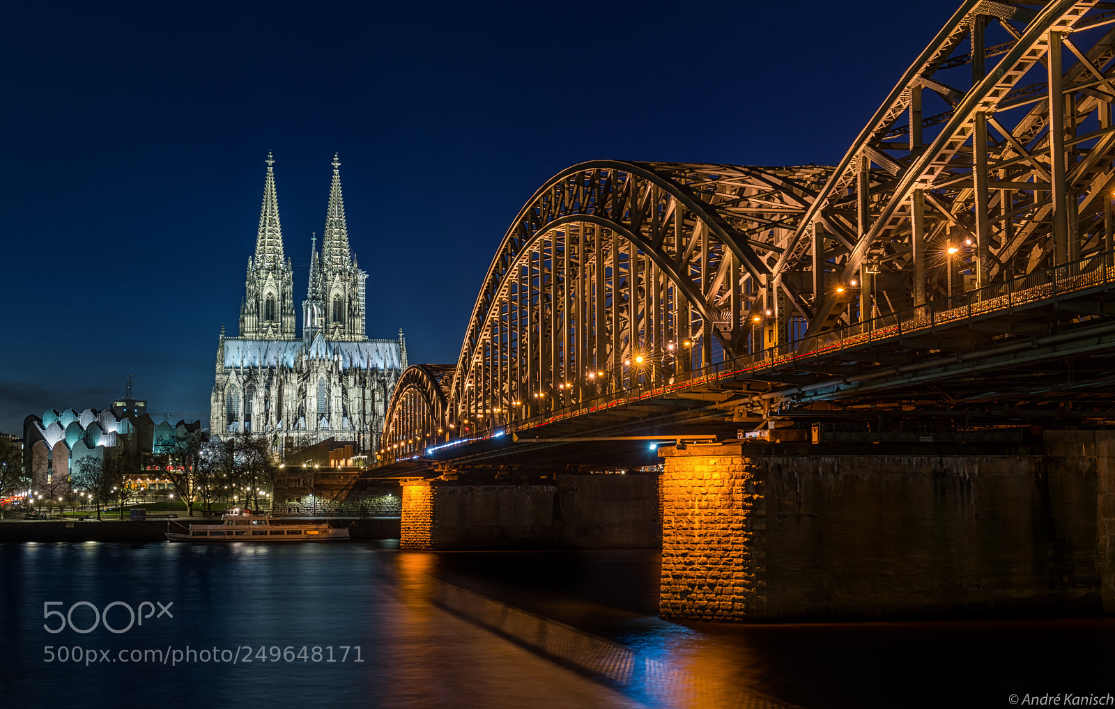 Nikon D800 sample photo. Cologne cathedral photography