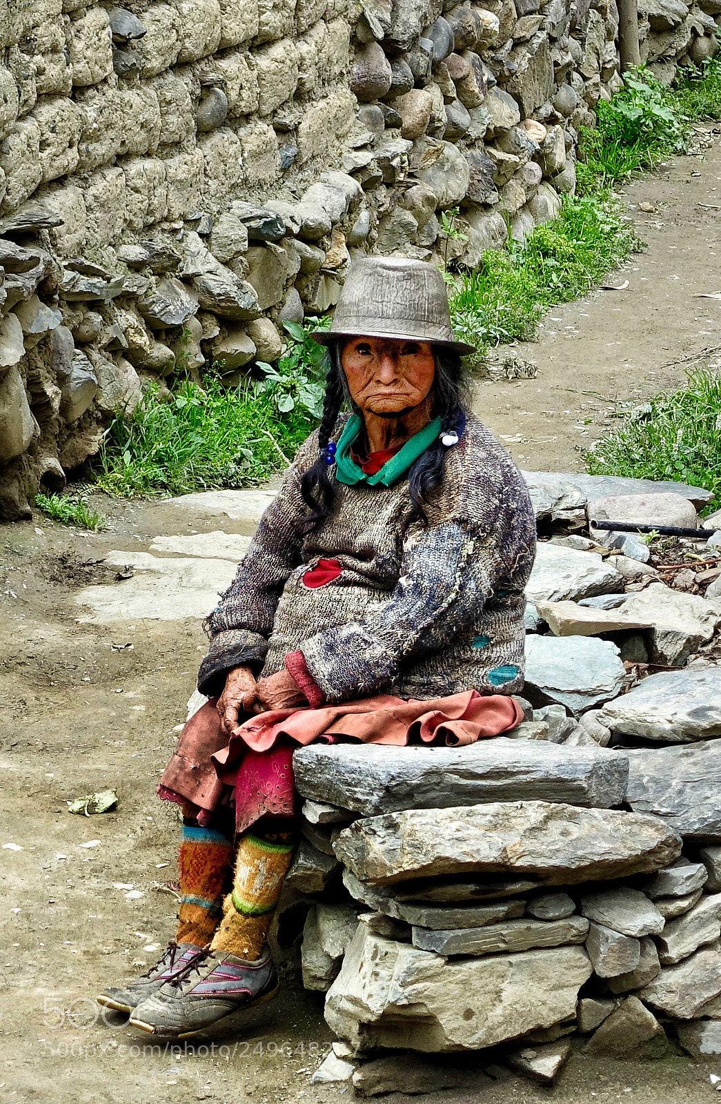 Sony Cyber-shot DSC-RX100 III sample photo. Andes woman, peru photography