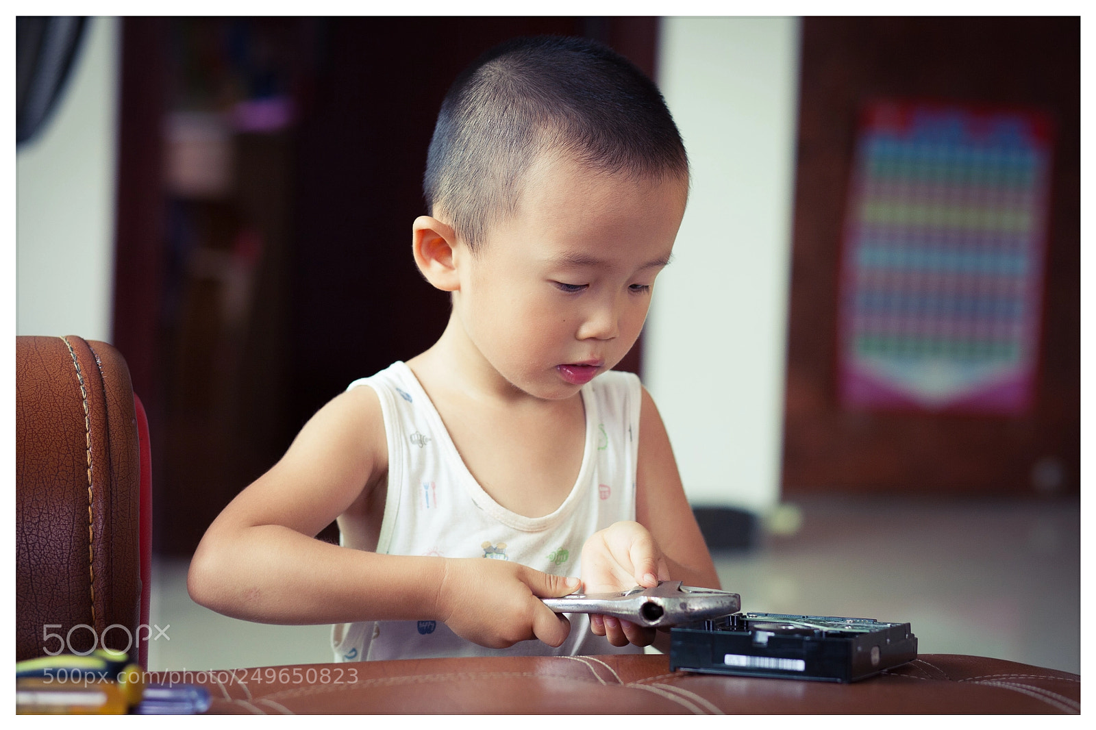 Canon EOS 5D sample photo. Little troublemaker in the photography