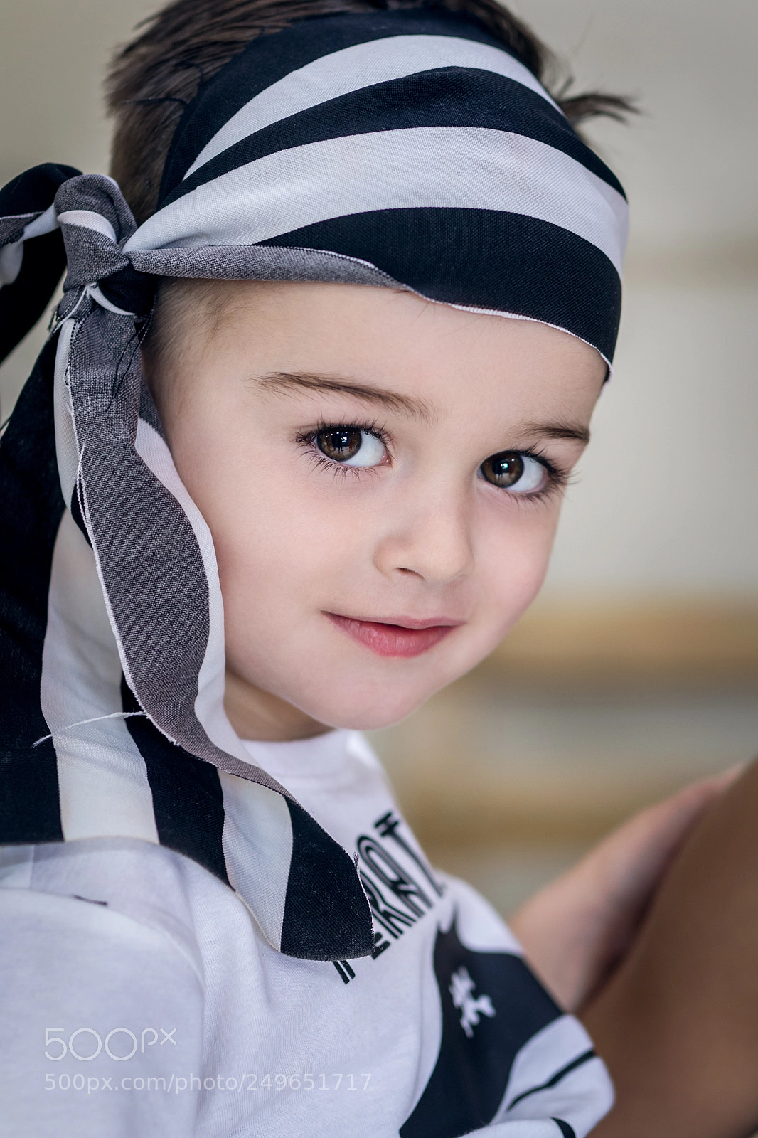 Canon EOS 7D Mark II sample photo. Levi the pirate photography