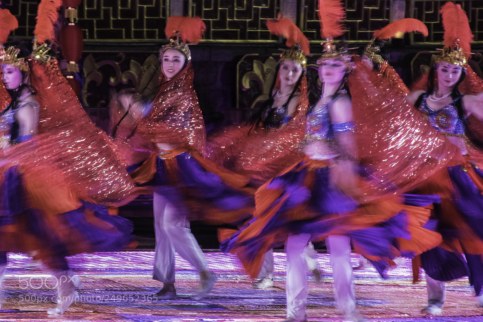 Canon EOS 7D Mark II sample photo. The beauty of blur photography