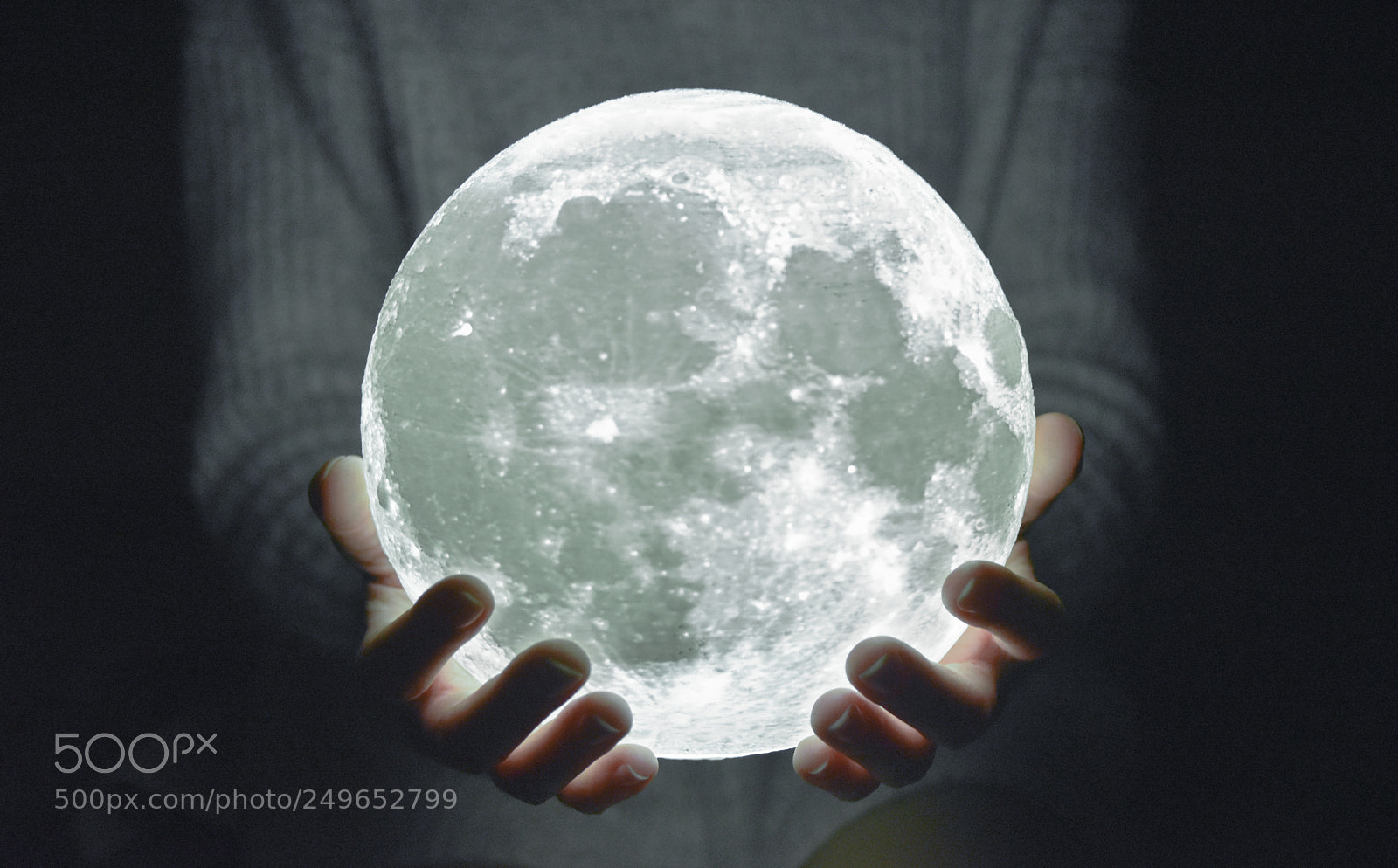 Nikon D5500 sample photo. A moon of my photography