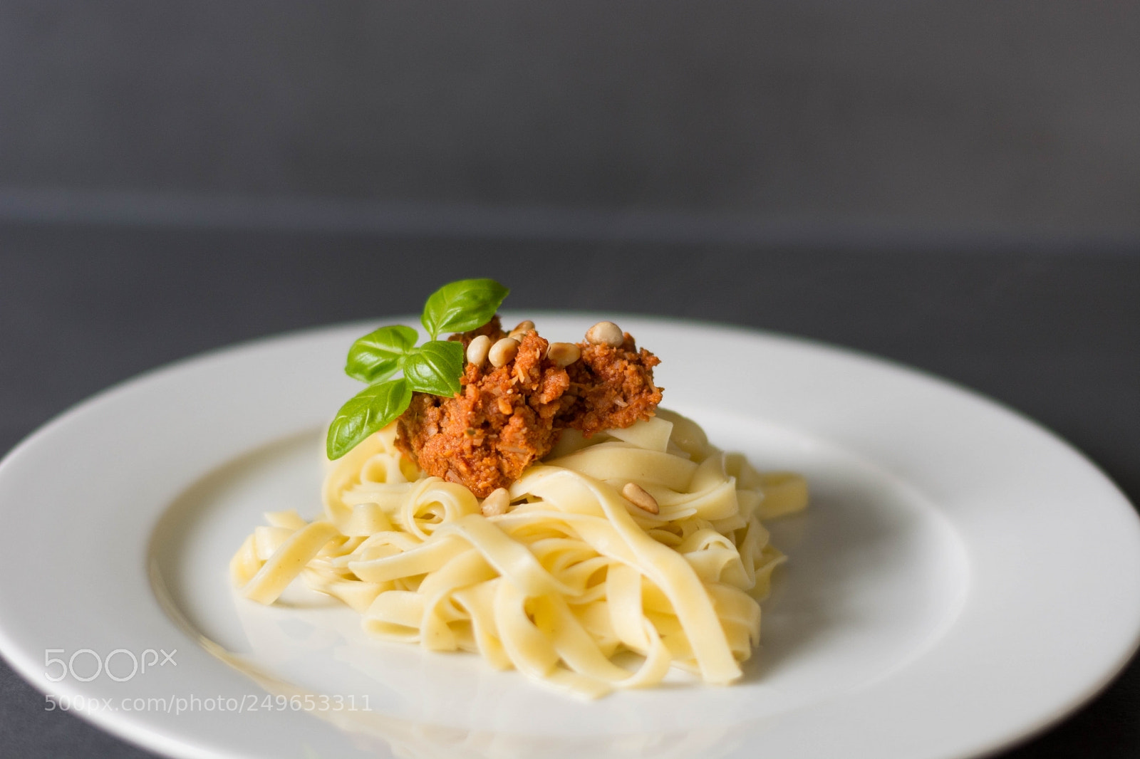 Nikon D5200 sample photo. Pesto rosso photography