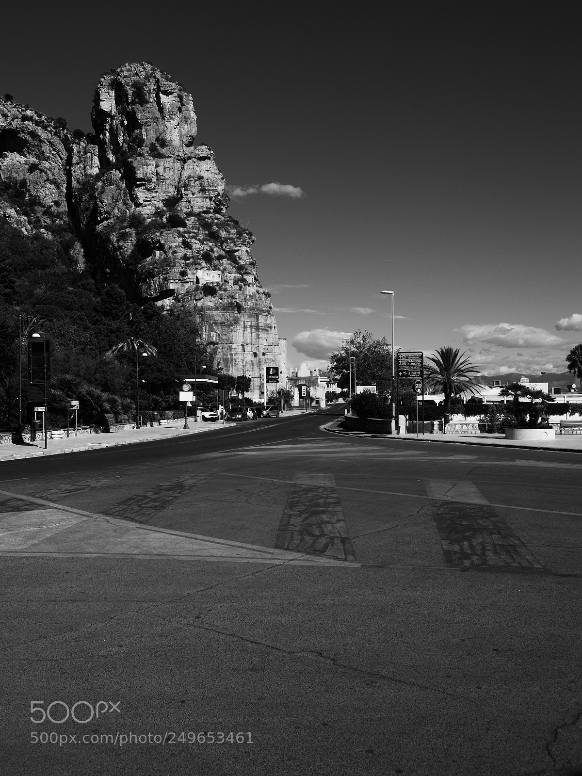 Olympus OM-D E-M1 Mark II sample photo. Terracina 17pa070032 0k em1ii photography