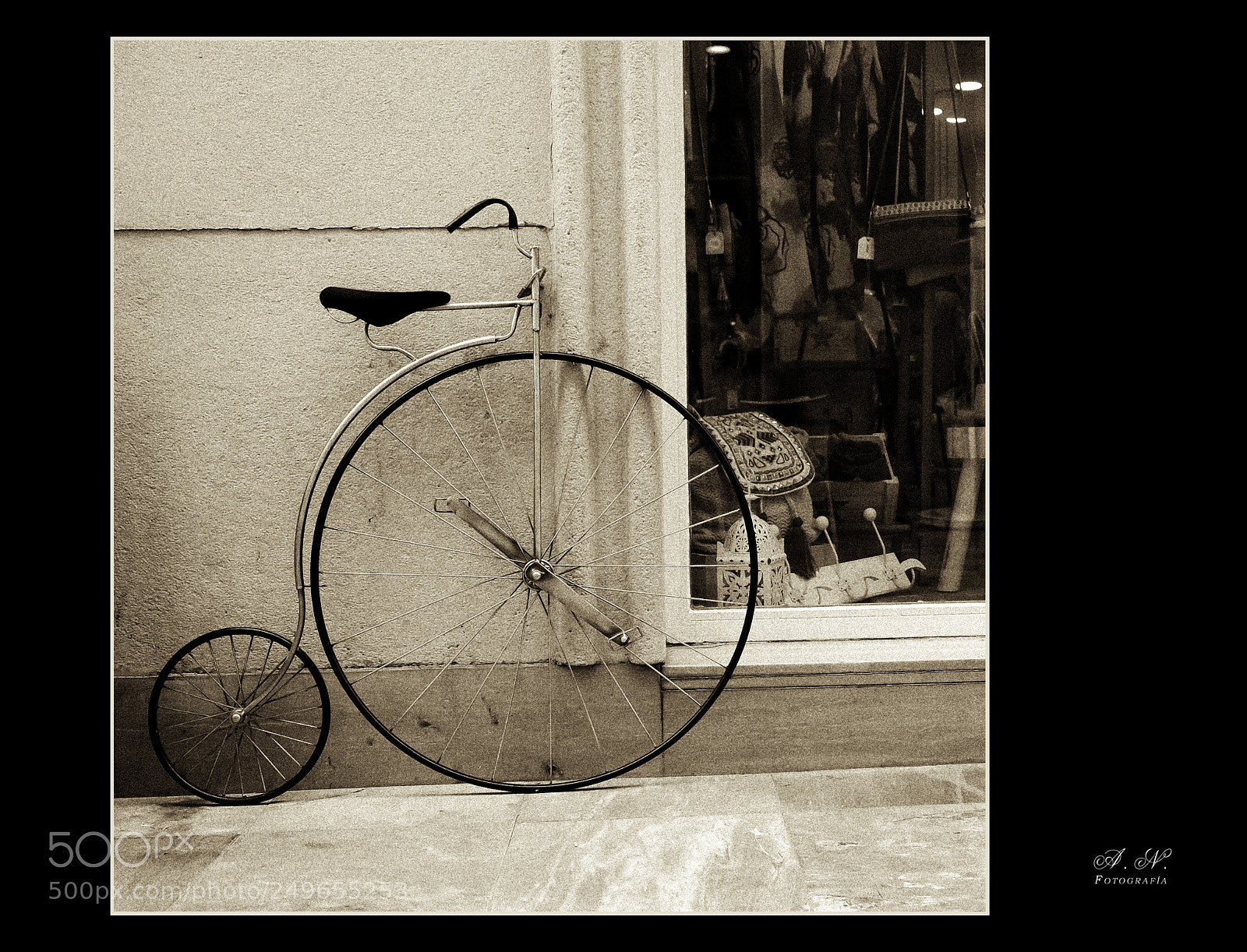 Fujifilm X-T10 sample photo. Biciclo photography