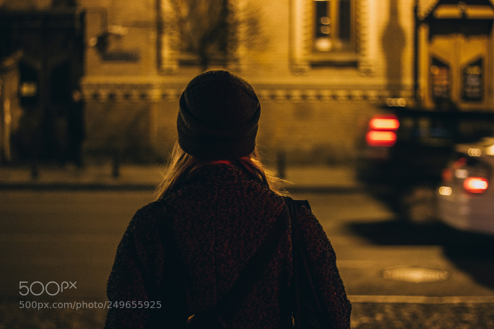 Canon EOS 550D (EOS Rebel T2i / EOS Kiss X4) sample photo. Strangers in the night photography