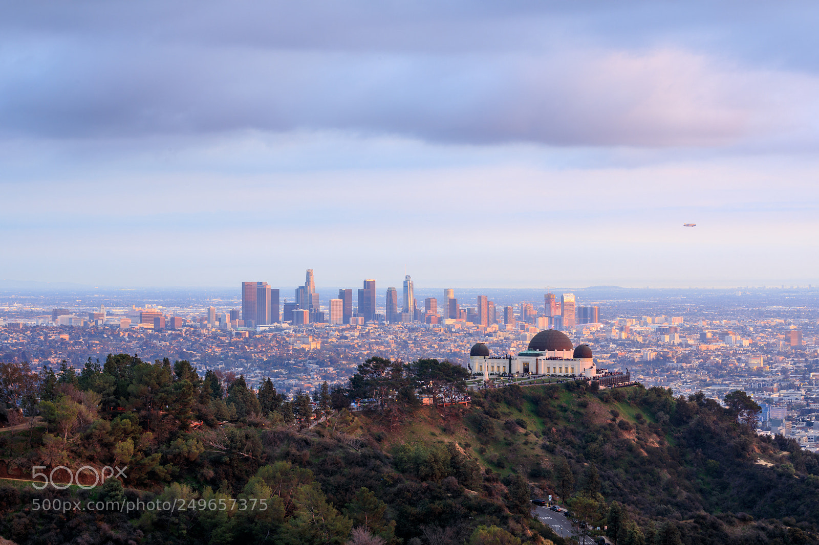 Canon EOS 5D Mark IV sample photo. Sunset over l.a. photography