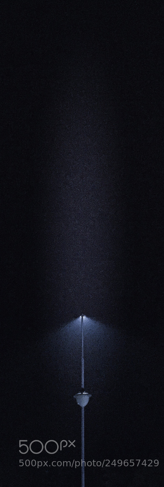 Apple iPhone 6 sample photo. Alone at night photography
