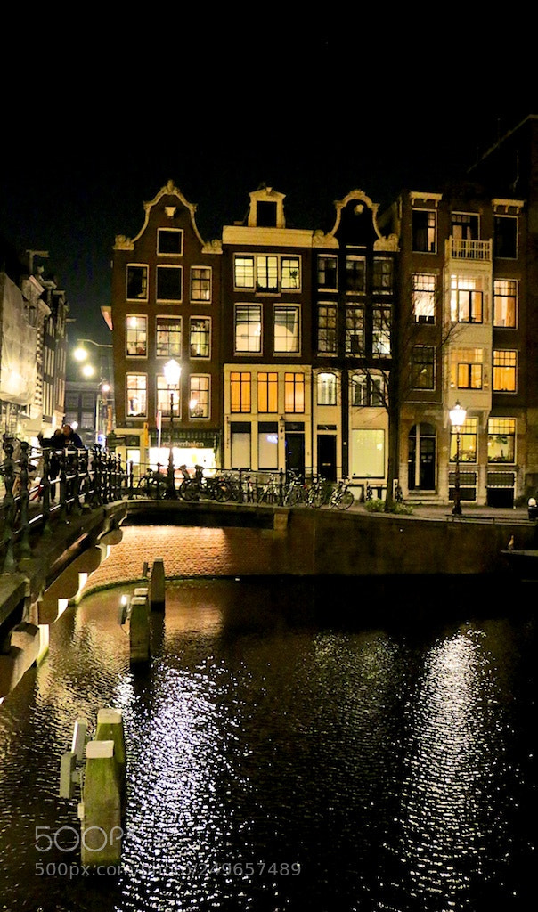 Canon EOS 70D sample photo. Amsterdam singel photography