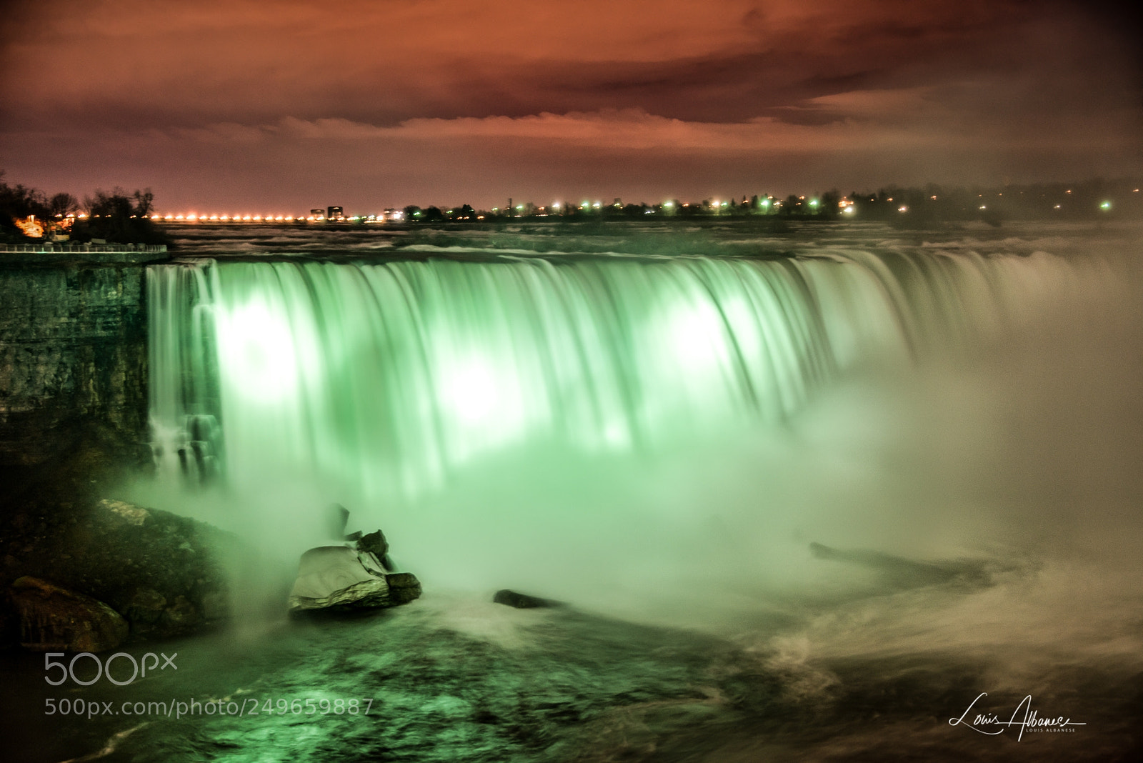 Nikon D810 sample photo. Niagara goes green photography
