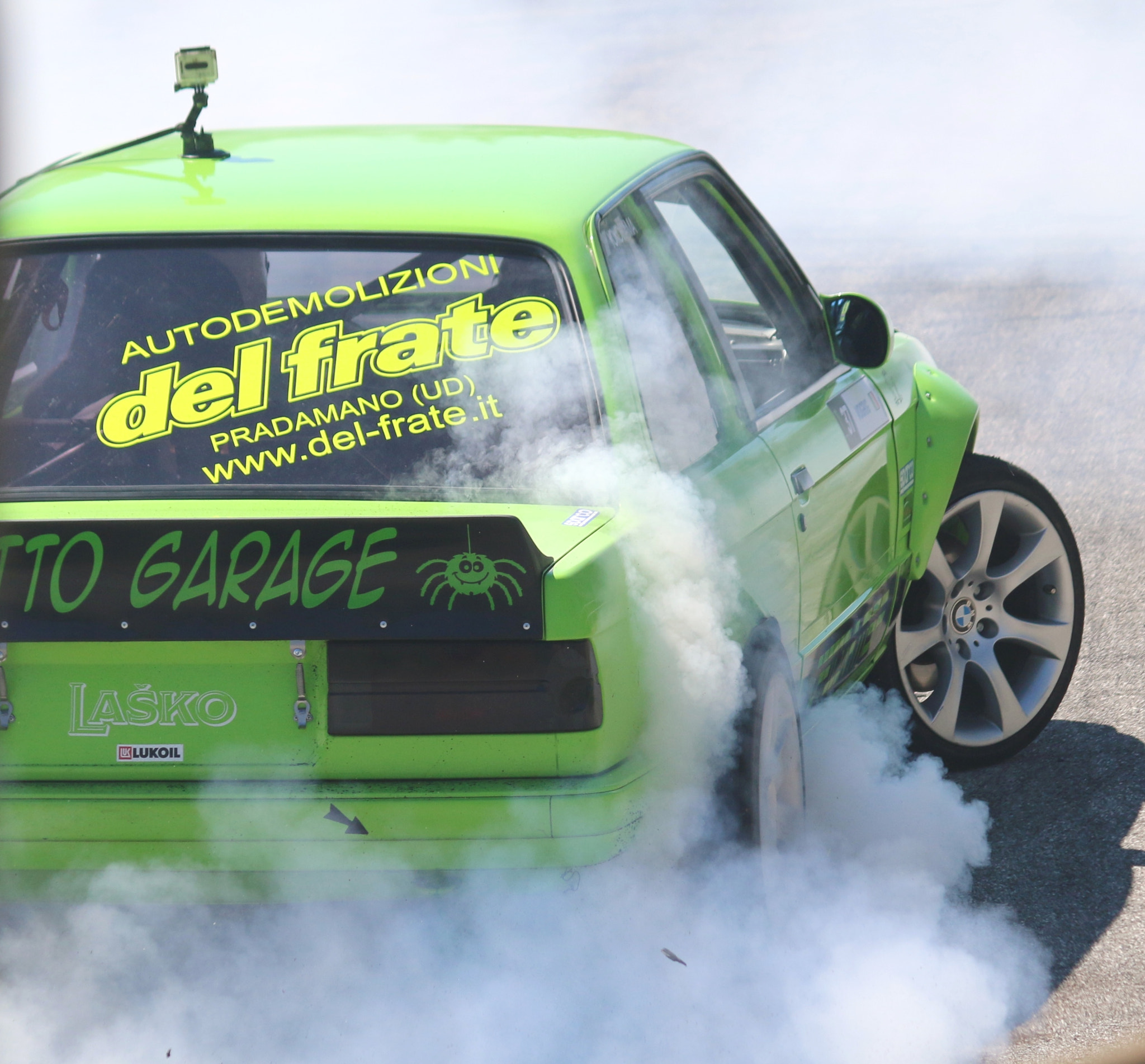 Canon EF-S 55-250mm F4-5.6 IS II sample photo. Drift photography