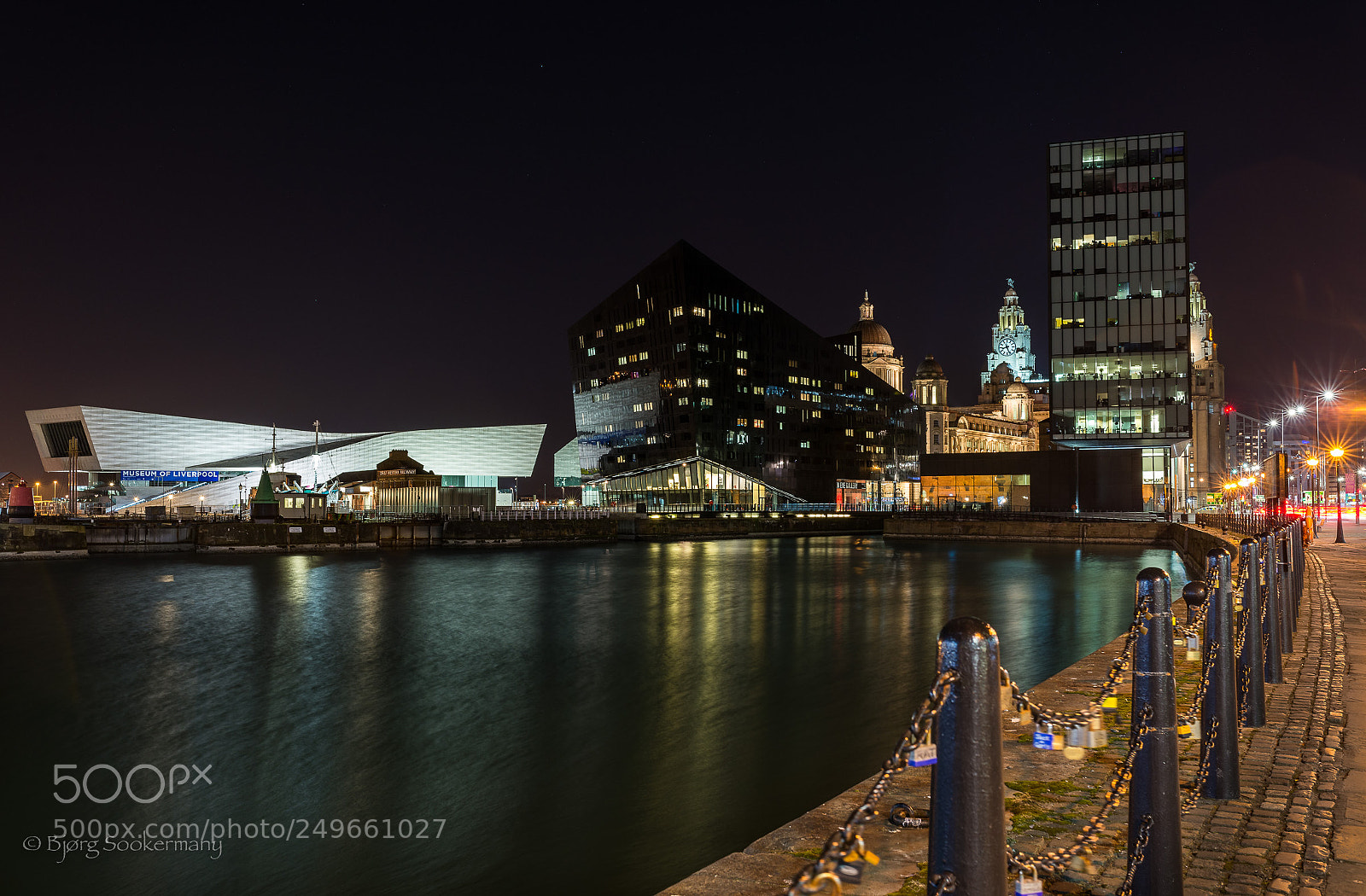 Nikon D600 sample photo. Night in liverpool photography