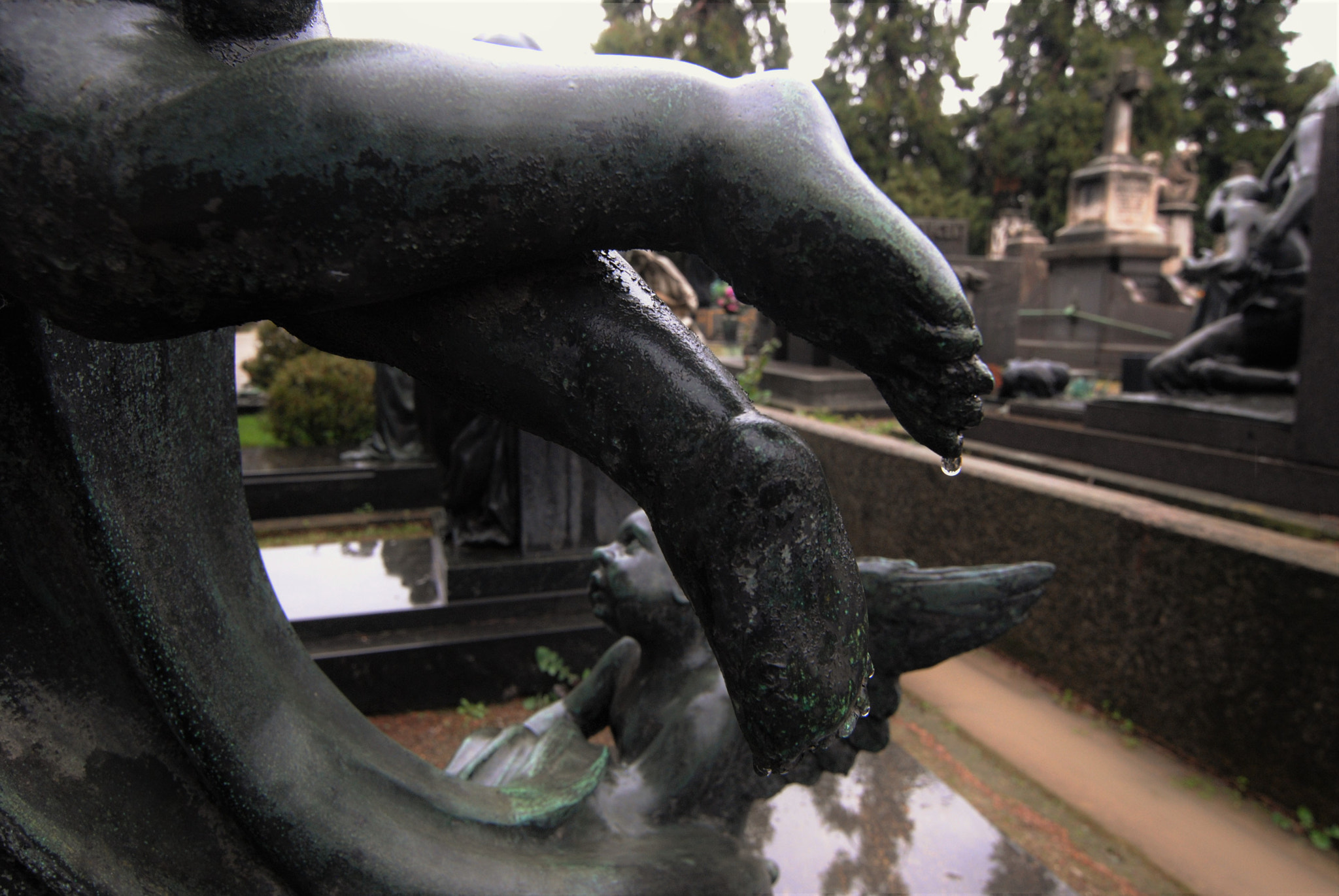 Nikon D3000 sample photo. Cemetery photography