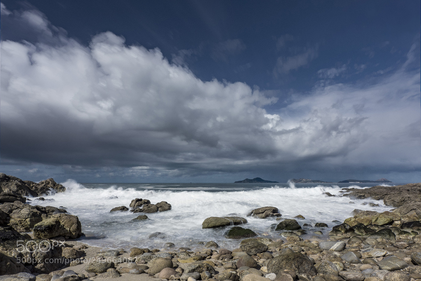 Olympus OM-D E-M10 sample photo. Rocas photography