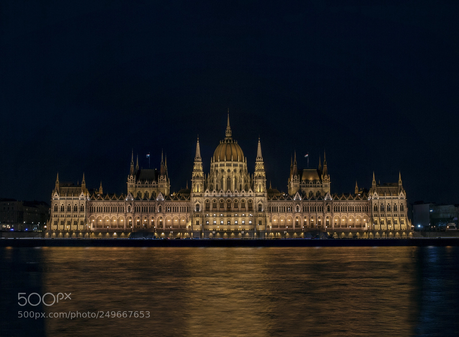 Olympus E-520 (EVOLT E-520) sample photo. Hungarian parliament photography