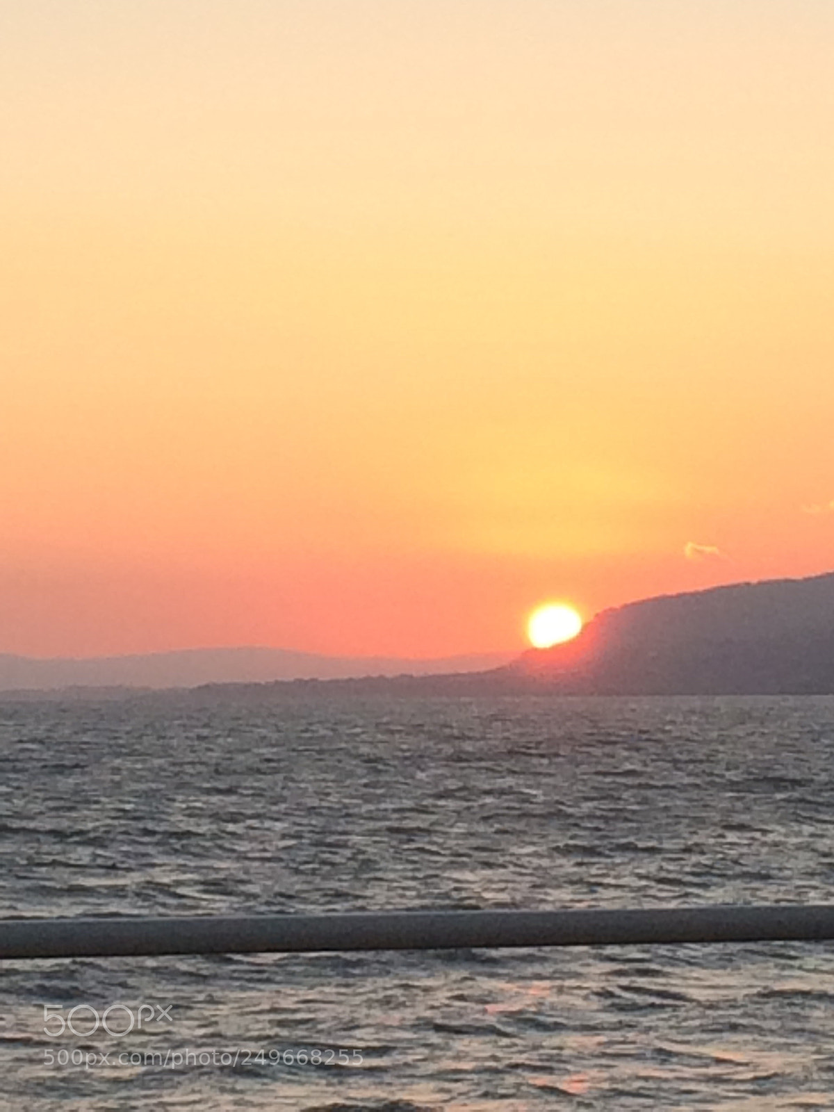 Apple iPhone 5s sample photo. Sunrise on the beach photography