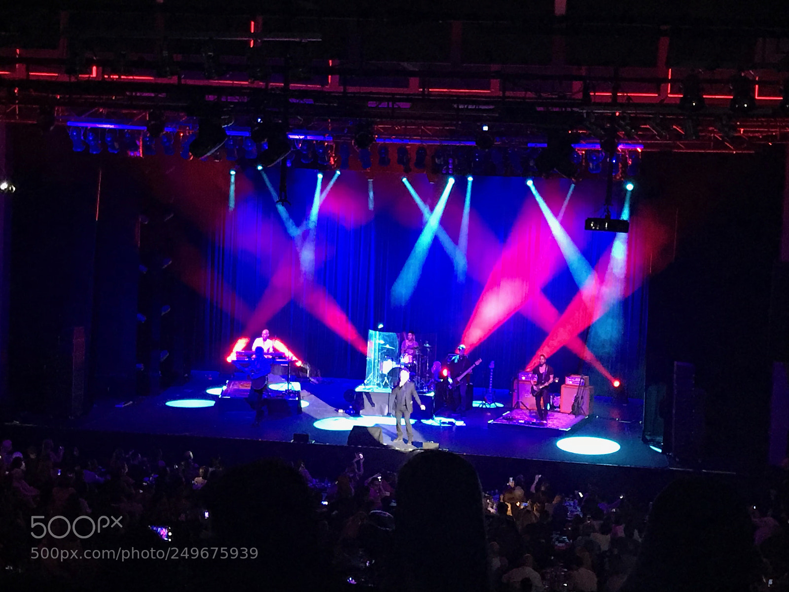 Apple iPhone 7 sample photo. Air supply in brazil photography