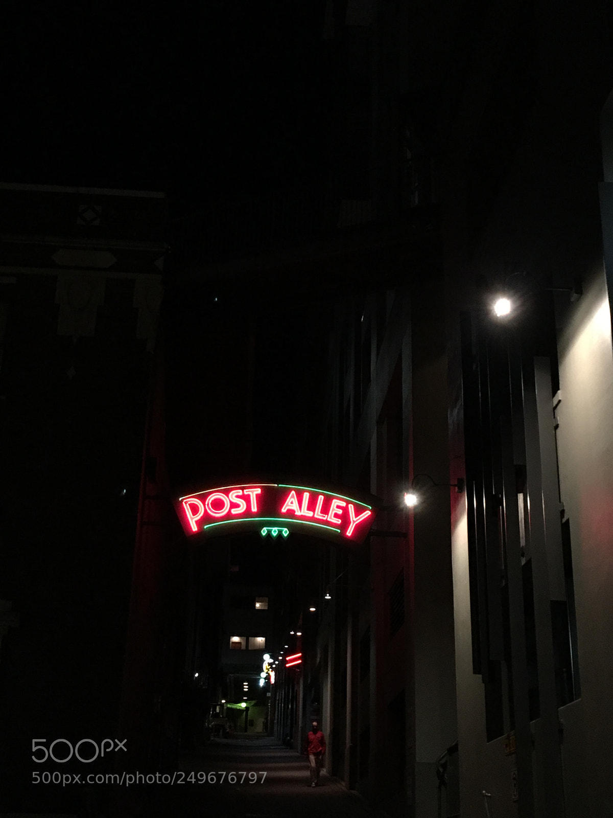 Apple iPhone 6s Plus sample photo. Post alley! photography