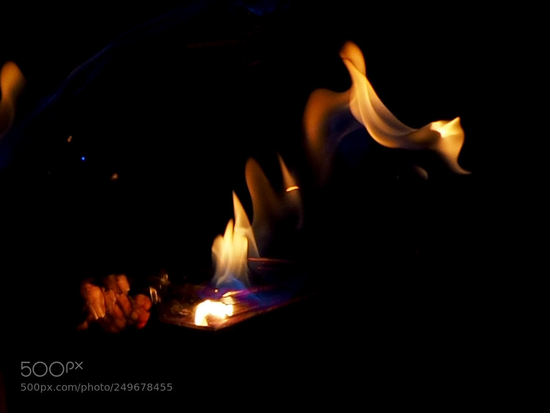 Olympus OM-D E-M1 sample photo. Firing up the lightblade...i photography