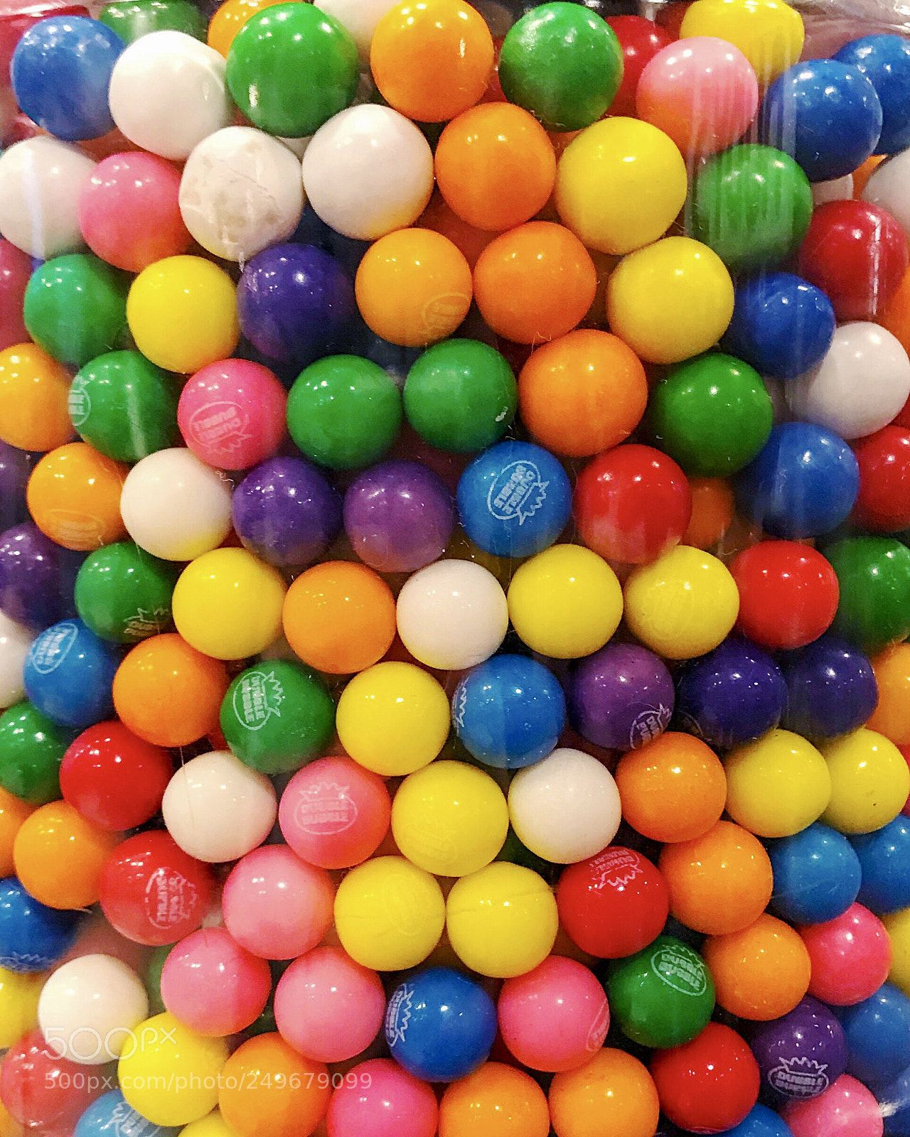 Apple iPhone 7 Plus sample photo. Gumballs photography