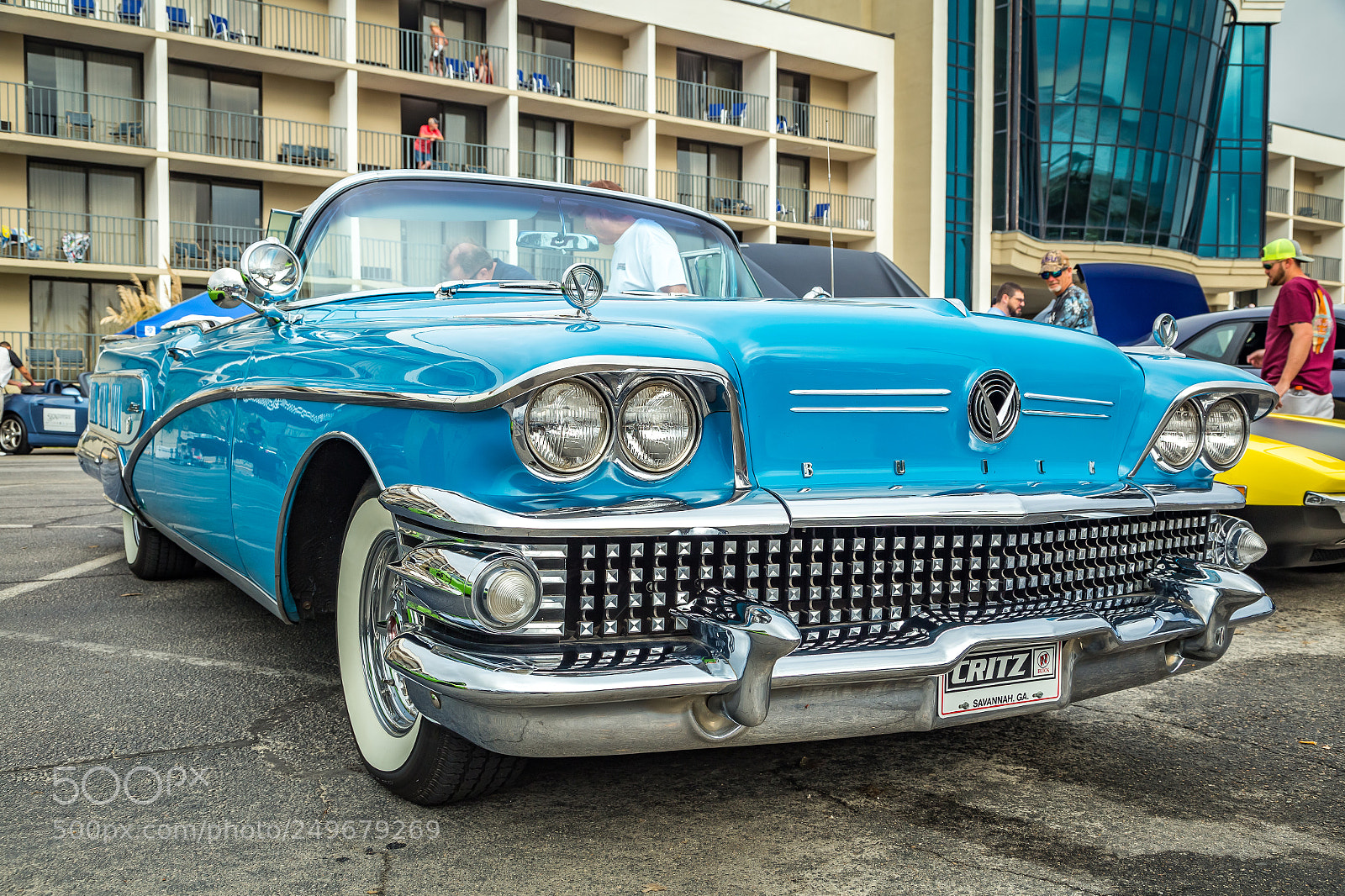 Canon EOS 6D sample photo. 1958 buick limited convertible photography