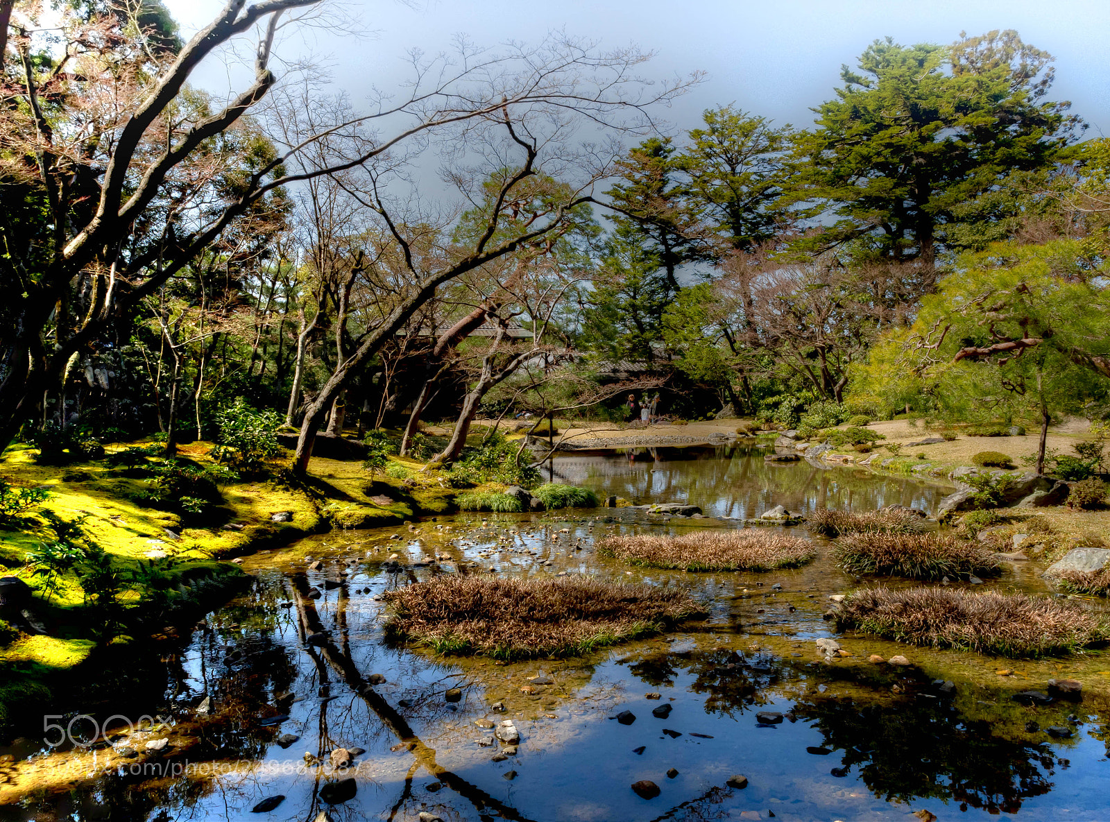 Olympus OM-D E-M10 II sample photo. 無鄰菴（むりんあん）は山縣有朋の別邸で七代目小川治兵衛の作庭。 photography